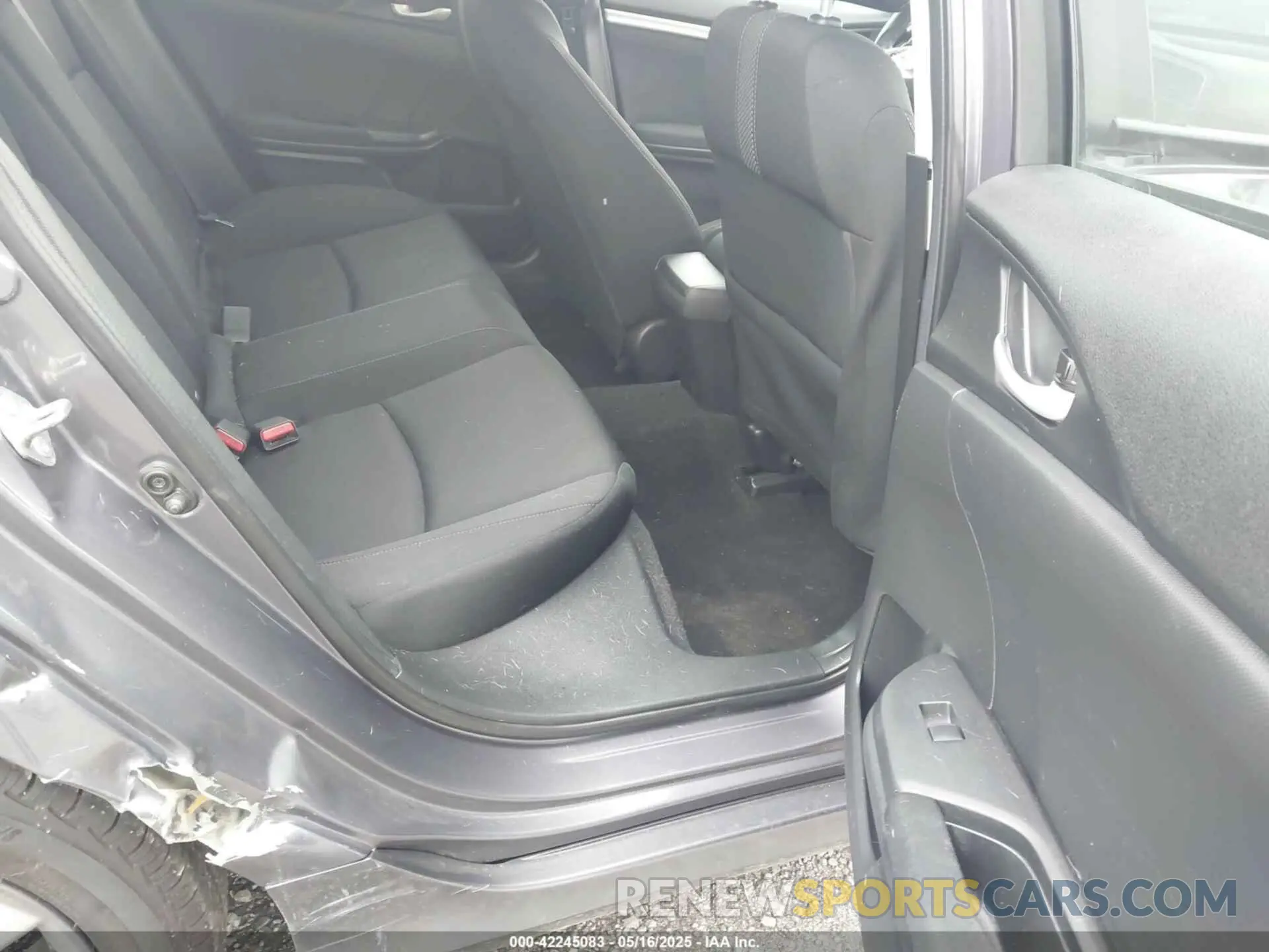 8 Photograph of a damaged car 19XFC1F3XKE013342 HONDA CIVIC 2019