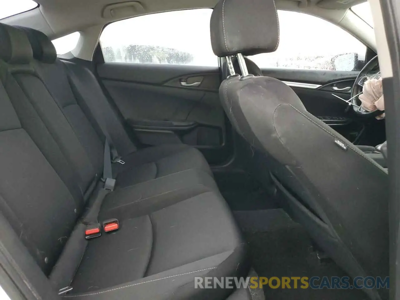 10 Photograph of a damaged car 19XFC1F3XKE018721 HONDA CIVIC 2019