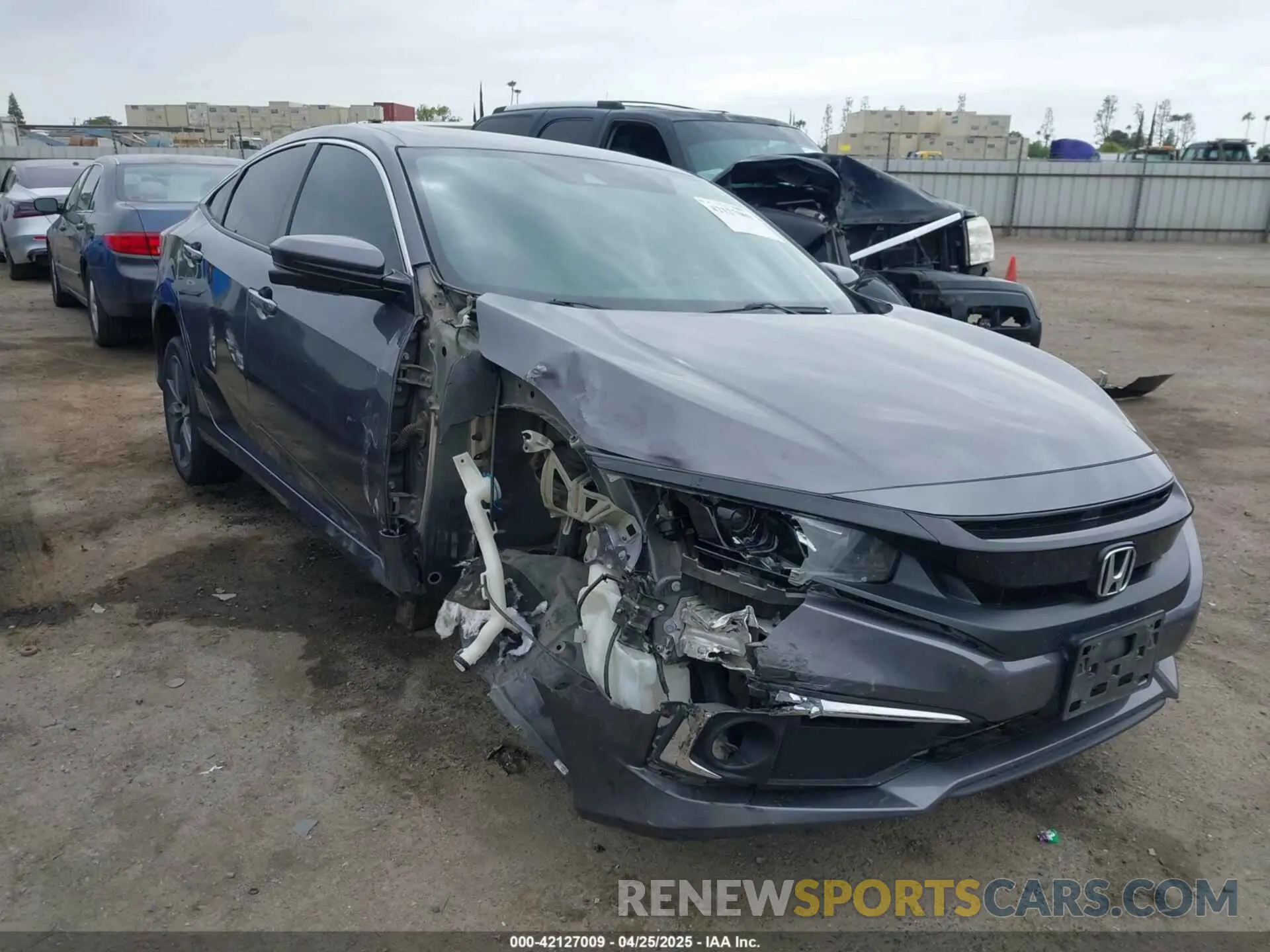 1 Photograph of a damaged car 19XFC1F3XKE211435 HONDA CIVIC 2019