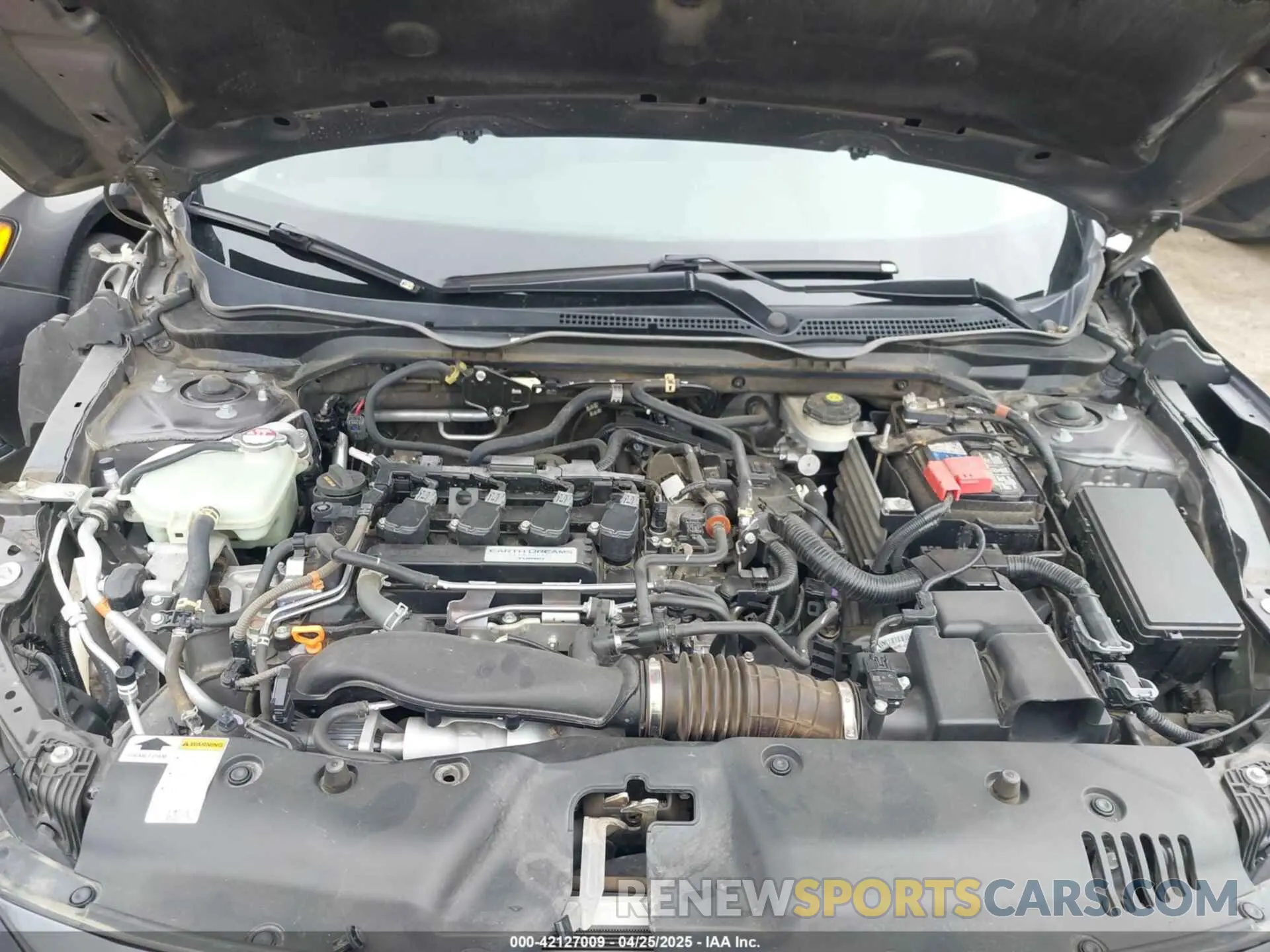 10 Photograph of a damaged car 19XFC1F3XKE211435 HONDA CIVIC 2019