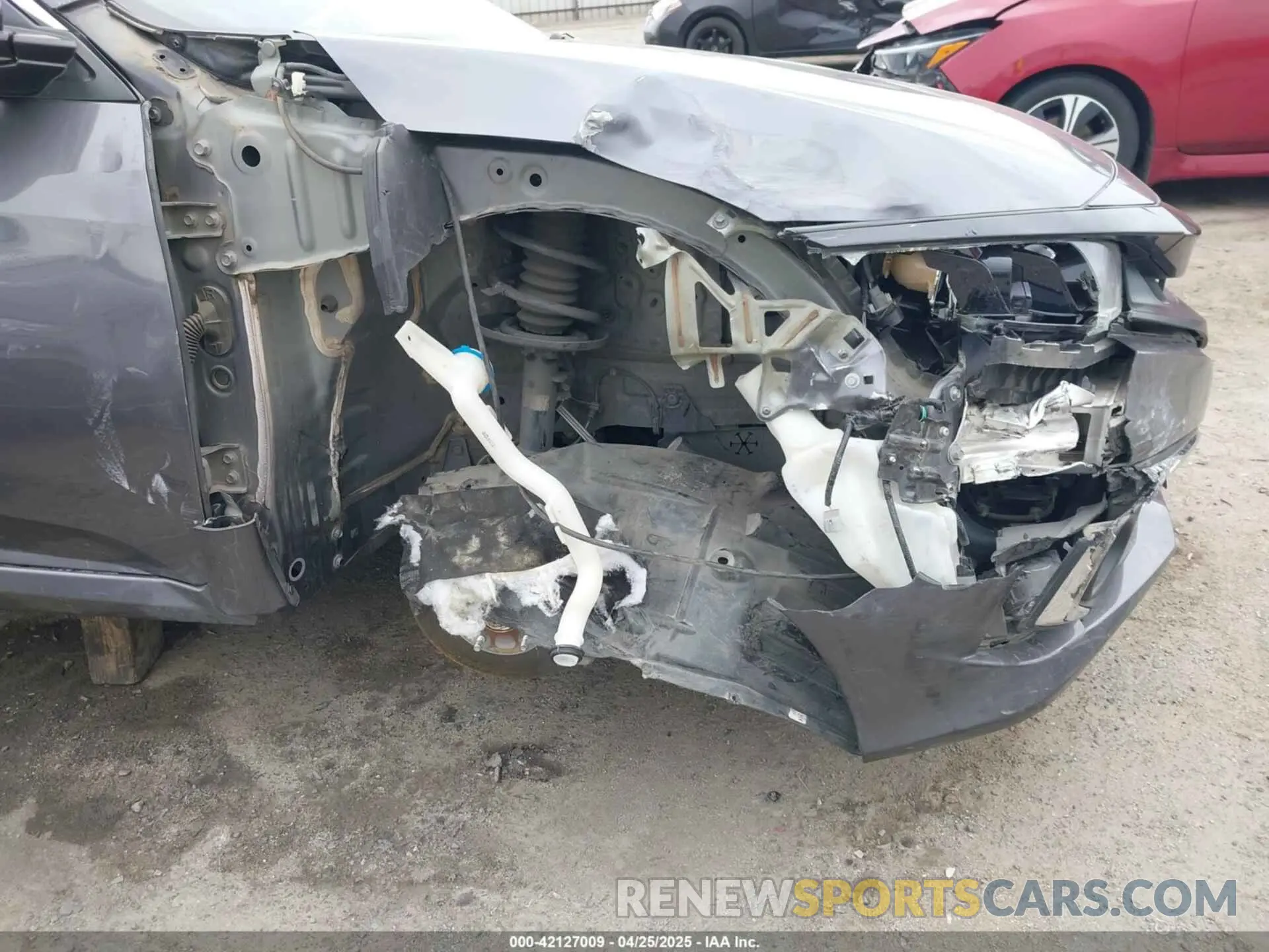 18 Photograph of a damaged car 19XFC1F3XKE211435 HONDA CIVIC 2019