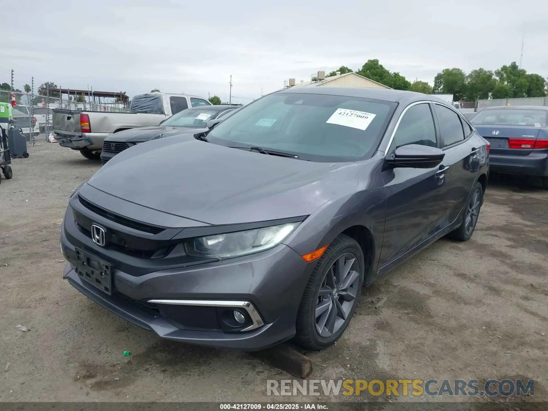 2 Photograph of a damaged car 19XFC1F3XKE211435 HONDA CIVIC 2019