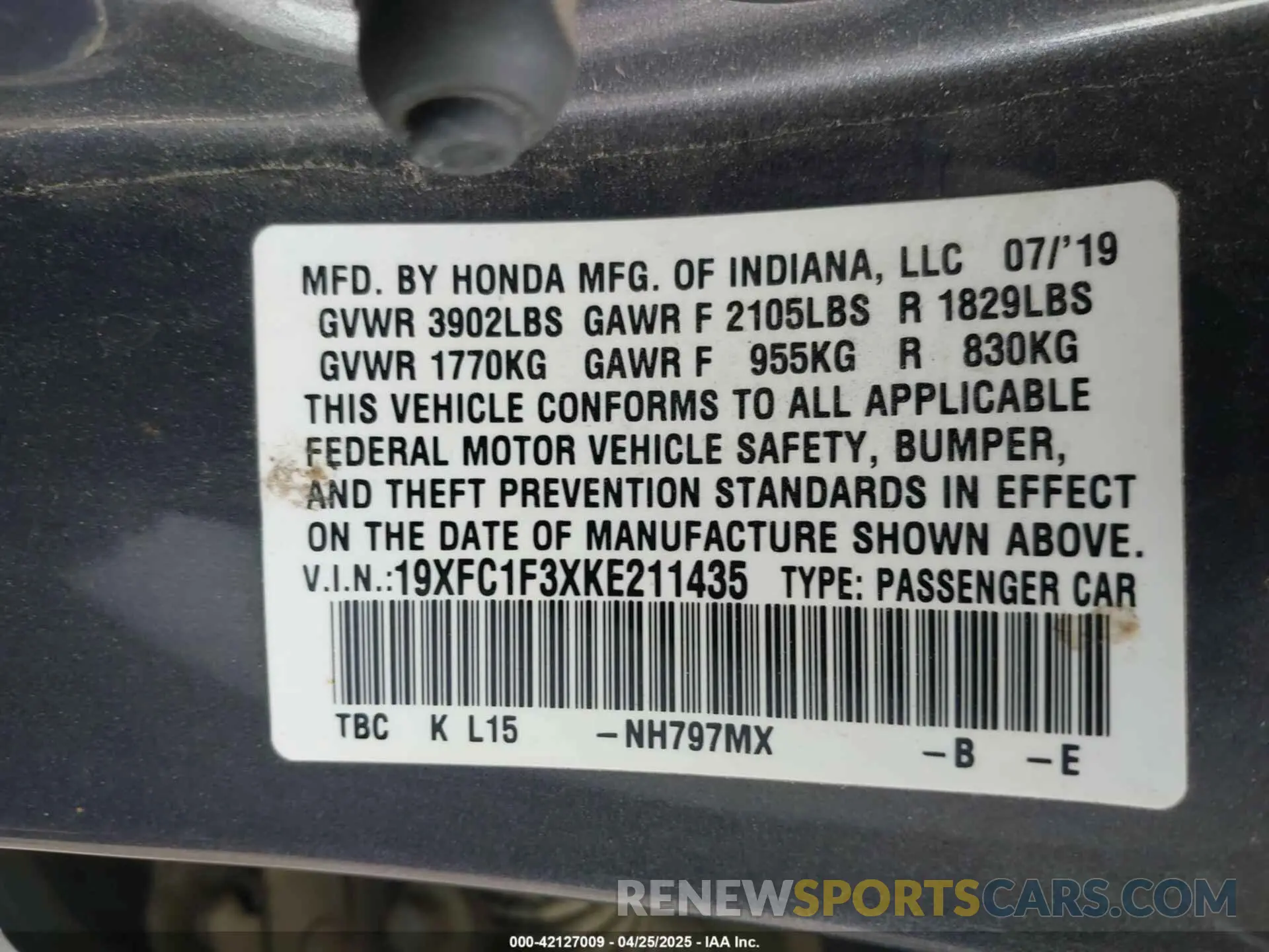9 Photograph of a damaged car 19XFC1F3XKE211435 HONDA CIVIC 2019