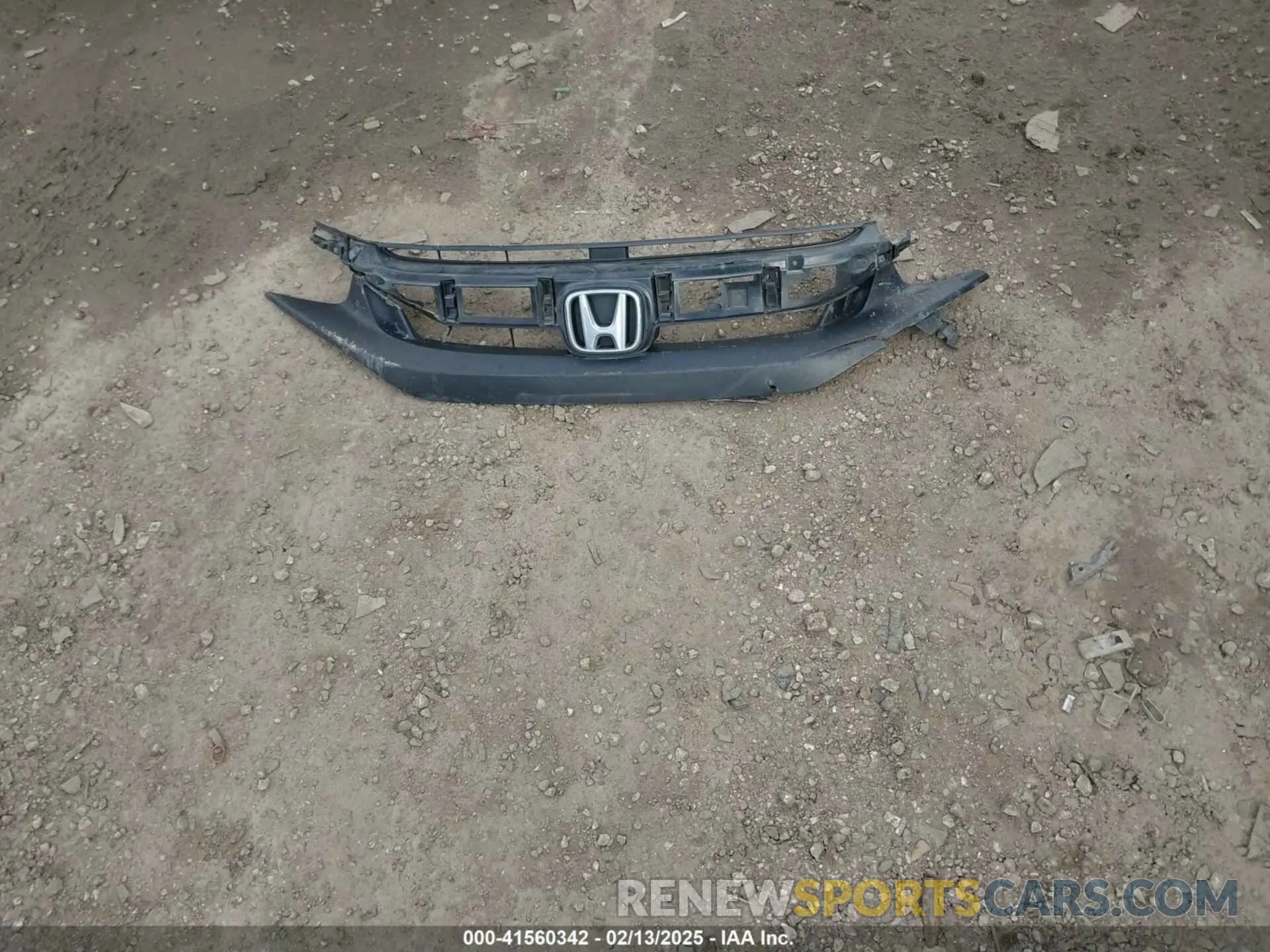 12 Photograph of a damaged car 19XFC1F70KE008427 HONDA CIVIC 2019