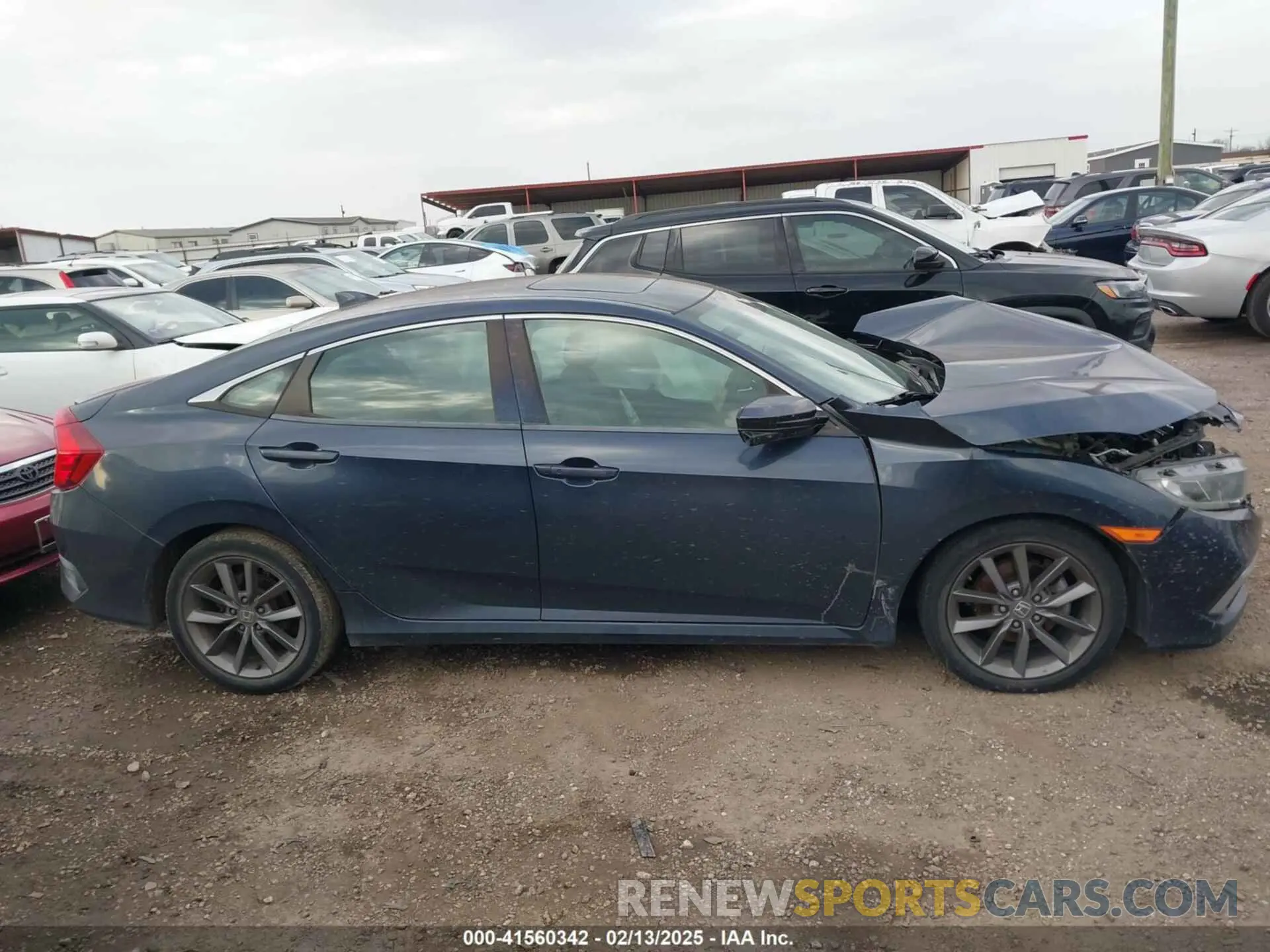 14 Photograph of a damaged car 19XFC1F70KE008427 HONDA CIVIC 2019