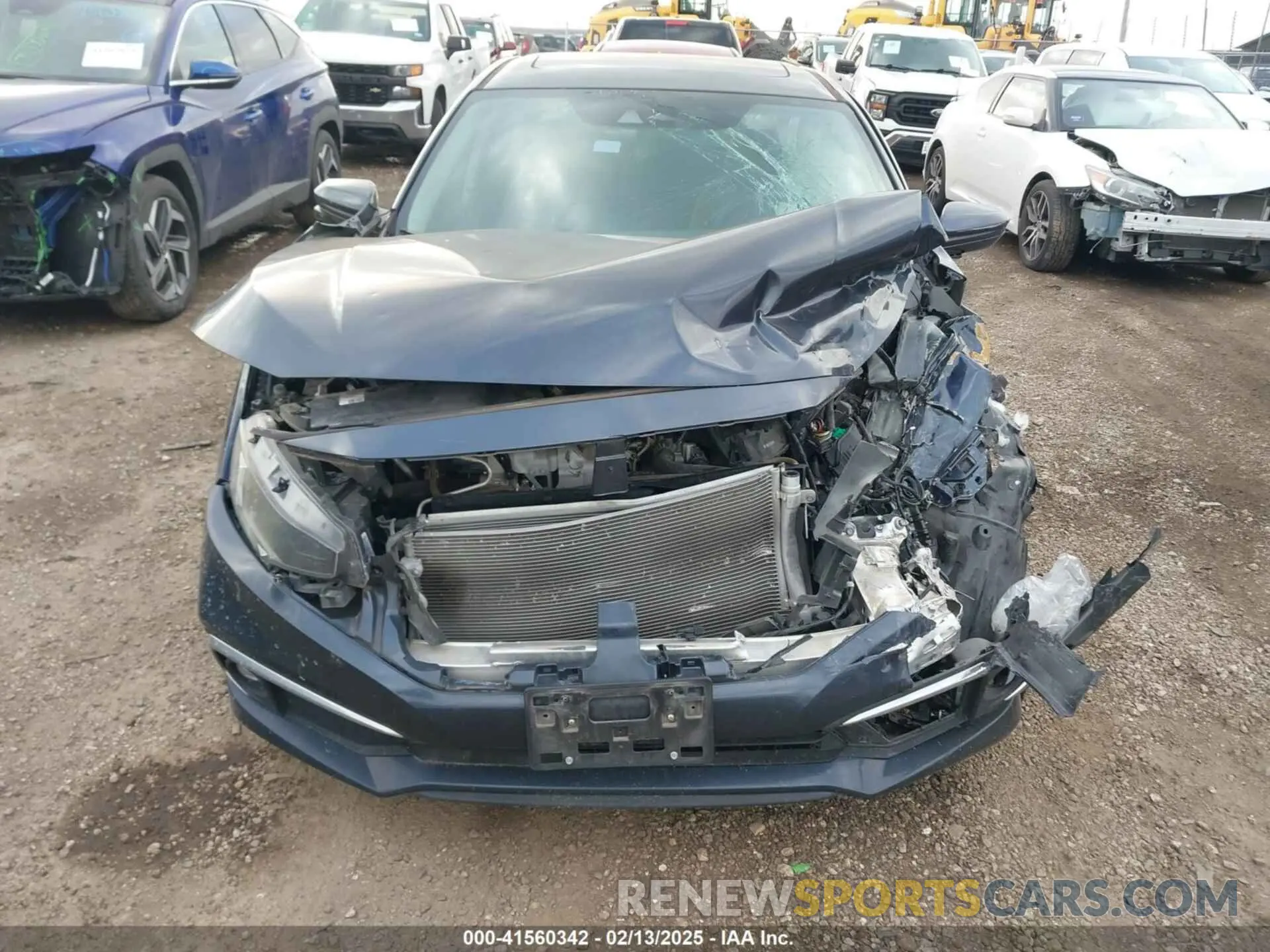 18 Photograph of a damaged car 19XFC1F70KE008427 HONDA CIVIC 2019