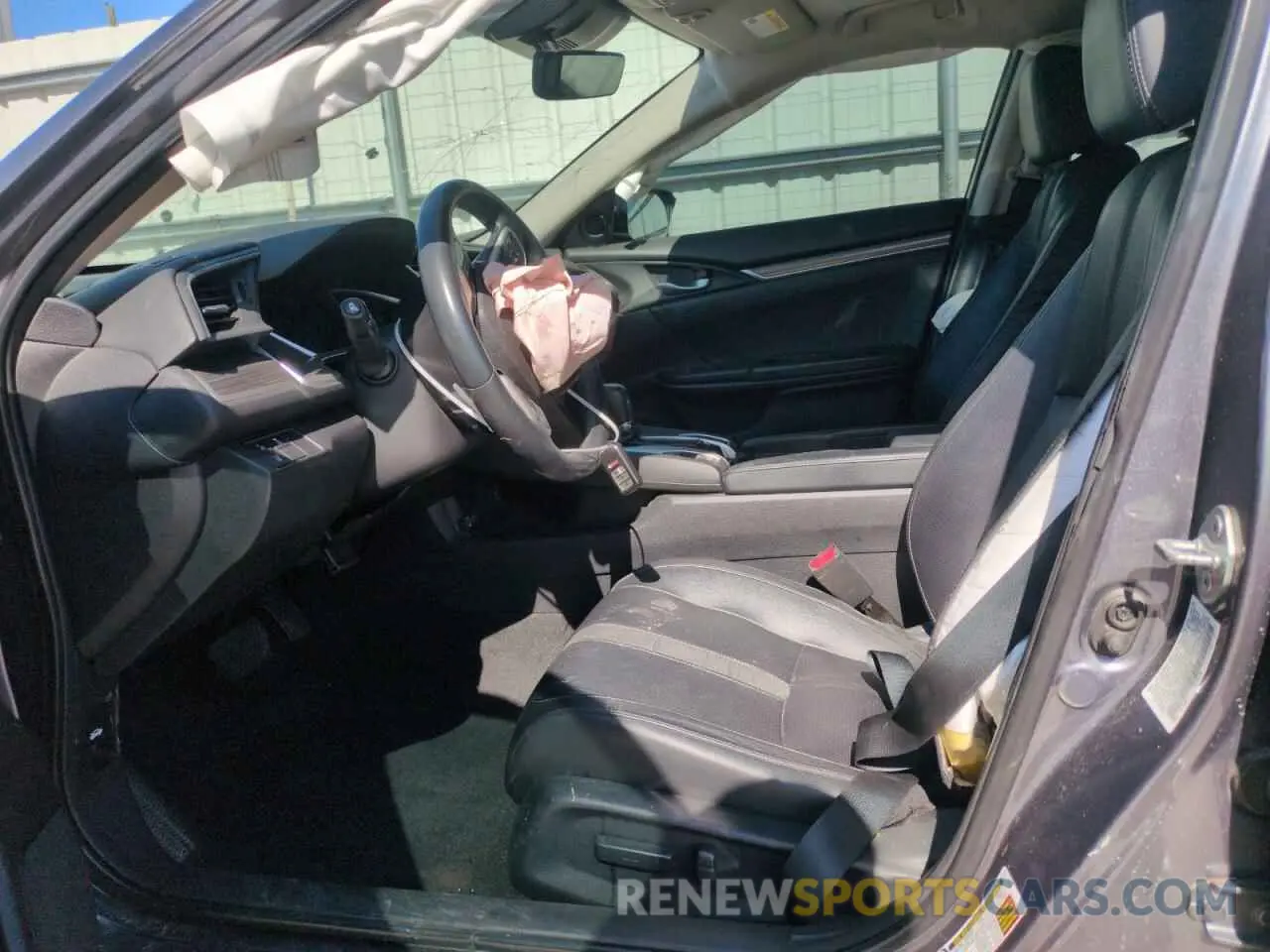 7 Photograph of a damaged car 19XFC1F75KE005104 HONDA CIVIC 2019