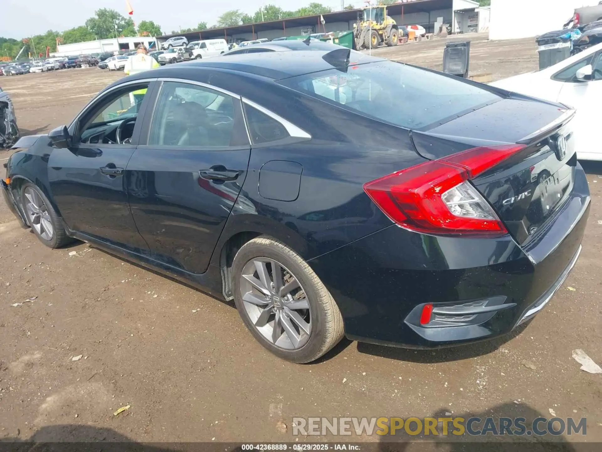 3 Photograph of a damaged car 19XFC1F75KE006611 HONDA CIVIC 2019