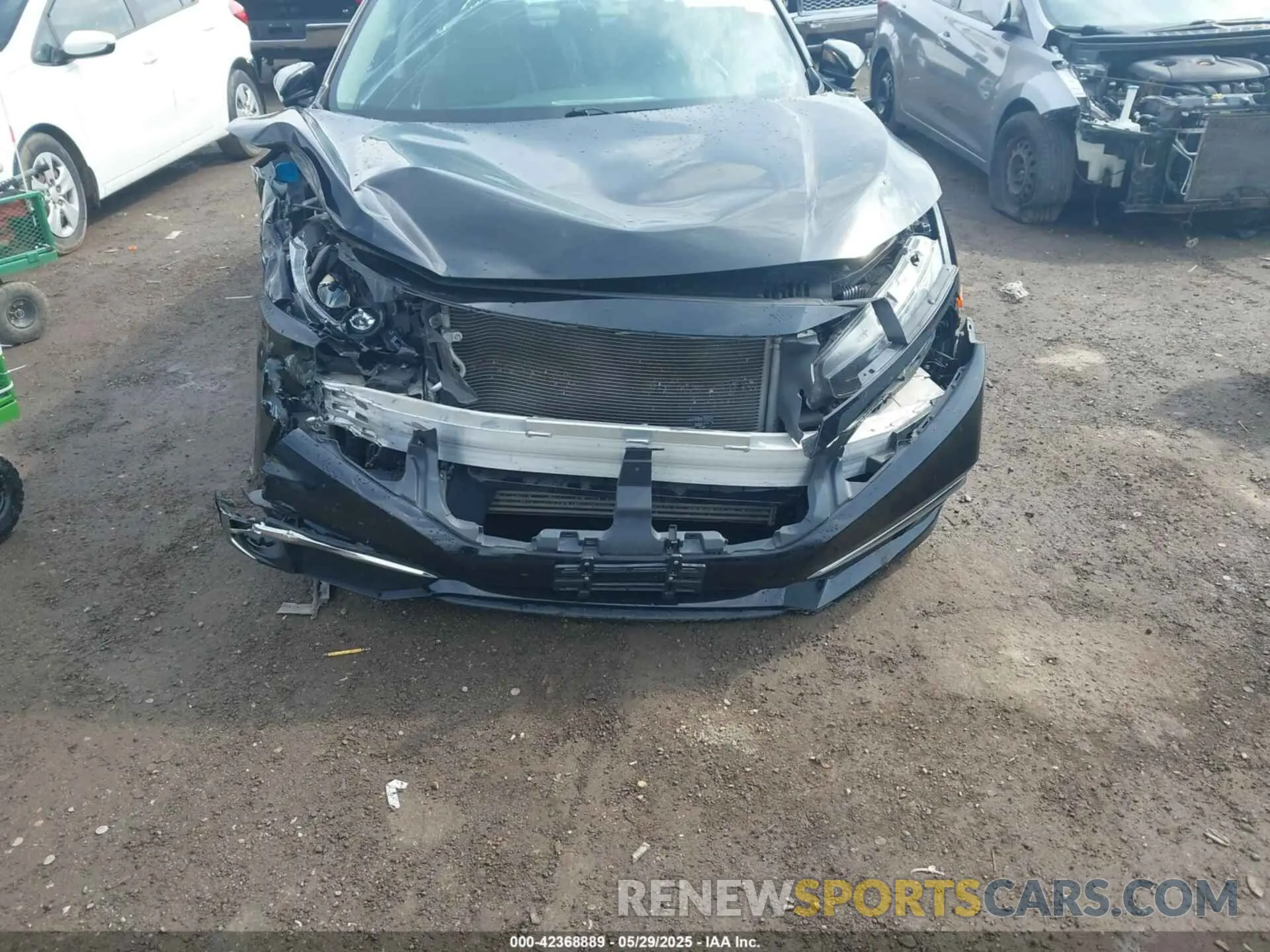 6 Photograph of a damaged car 19XFC1F75KE006611 HONDA CIVIC 2019