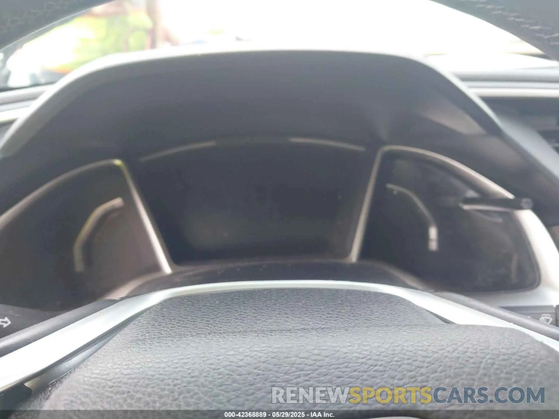 7 Photograph of a damaged car 19XFC1F75KE006611 HONDA CIVIC 2019