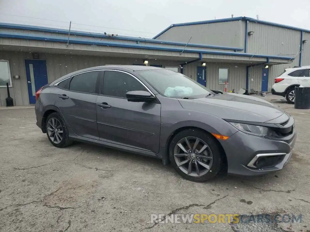 4 Photograph of a damaged car 19XFC1F75KE012750 HONDA CIVIC 2019