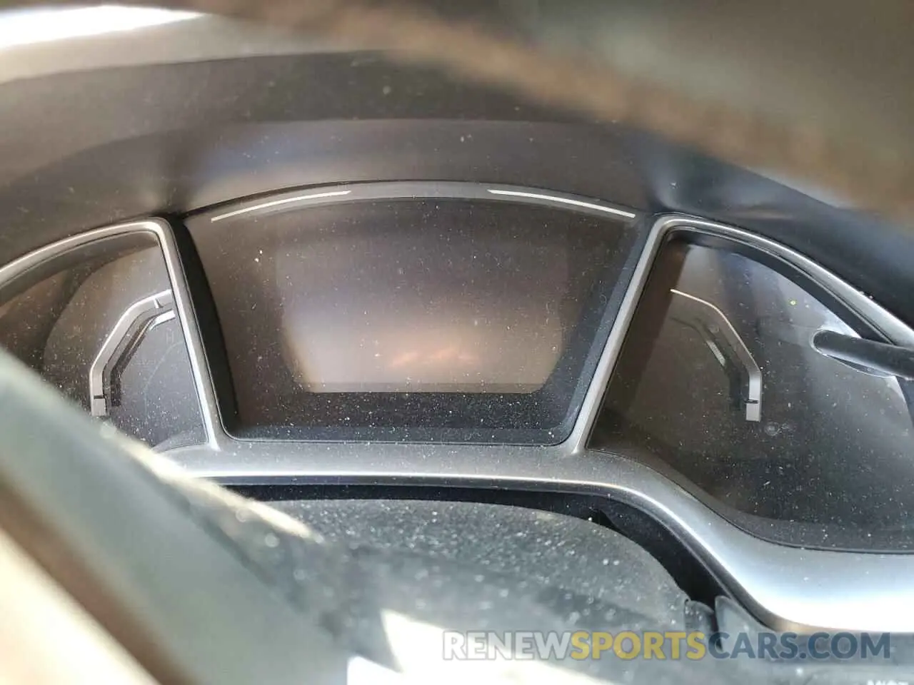 9 Photograph of a damaged car 19XFC1F77KE011390 HONDA CIVIC 2019