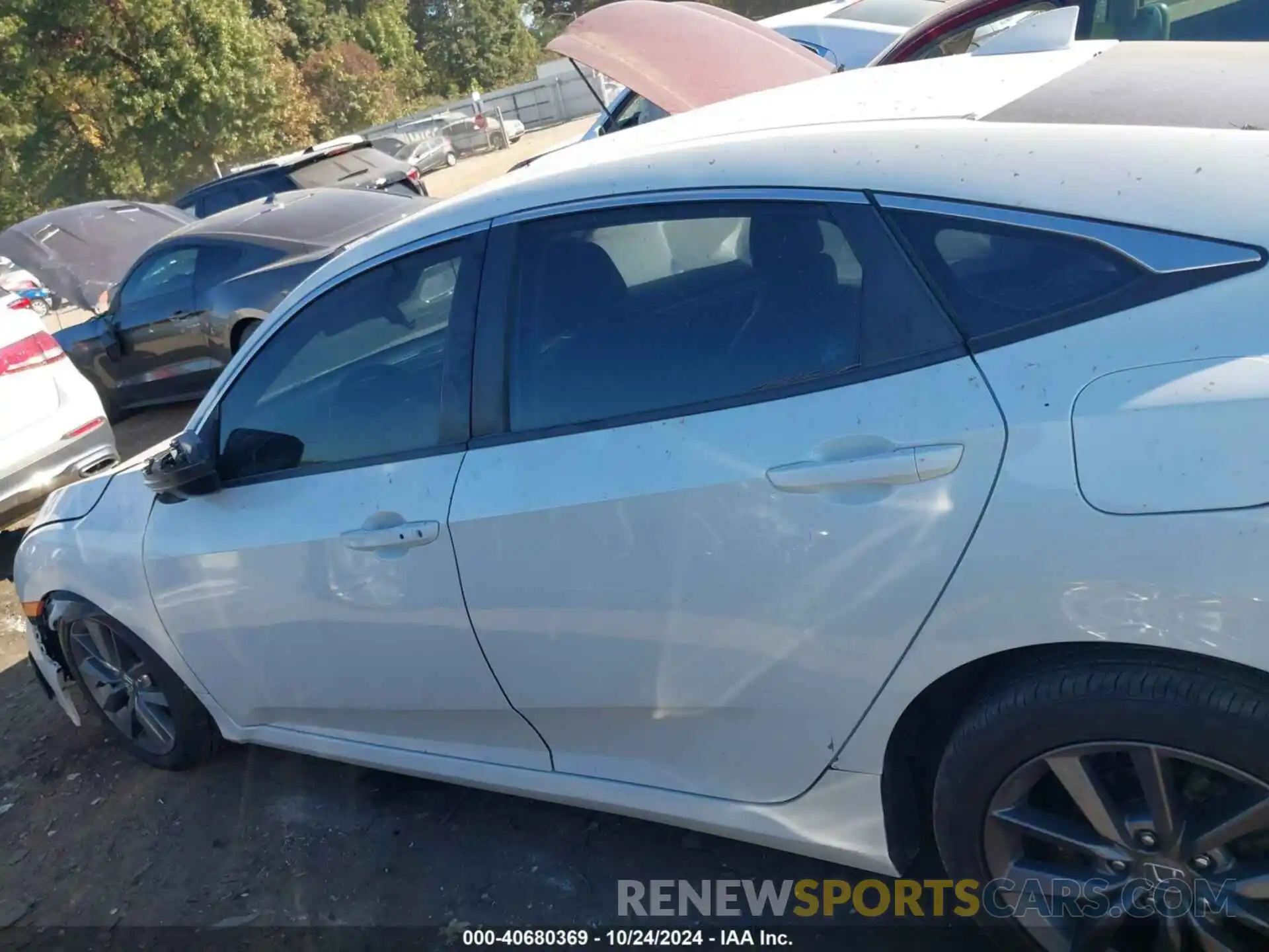 14 Photograph of a damaged car 19XFC1F77KE012085 HONDA CIVIC 2019