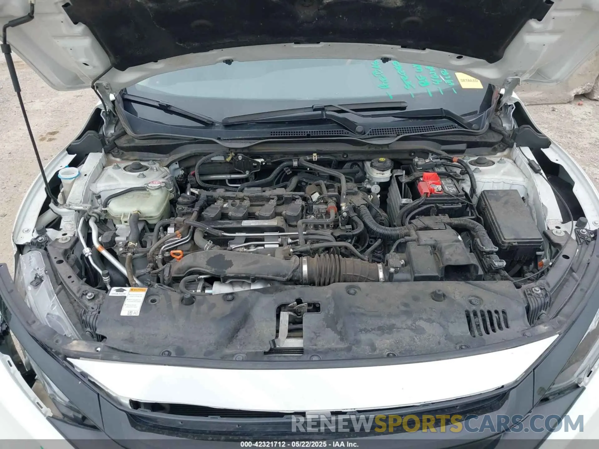 10 Photograph of a damaged car 19XFC1F77KE013608 HONDA CIVIC 2019