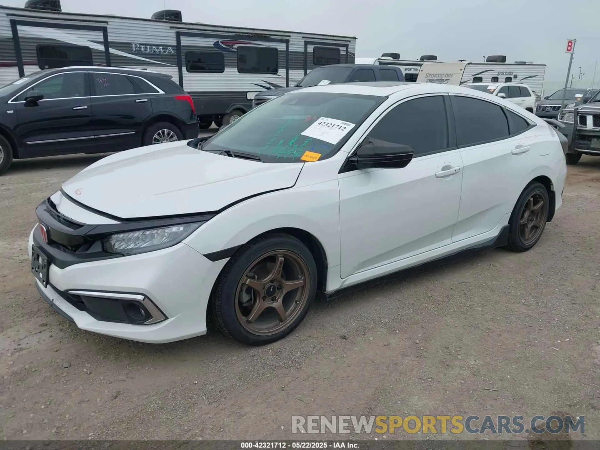 2 Photograph of a damaged car 19XFC1F77KE013608 HONDA CIVIC 2019