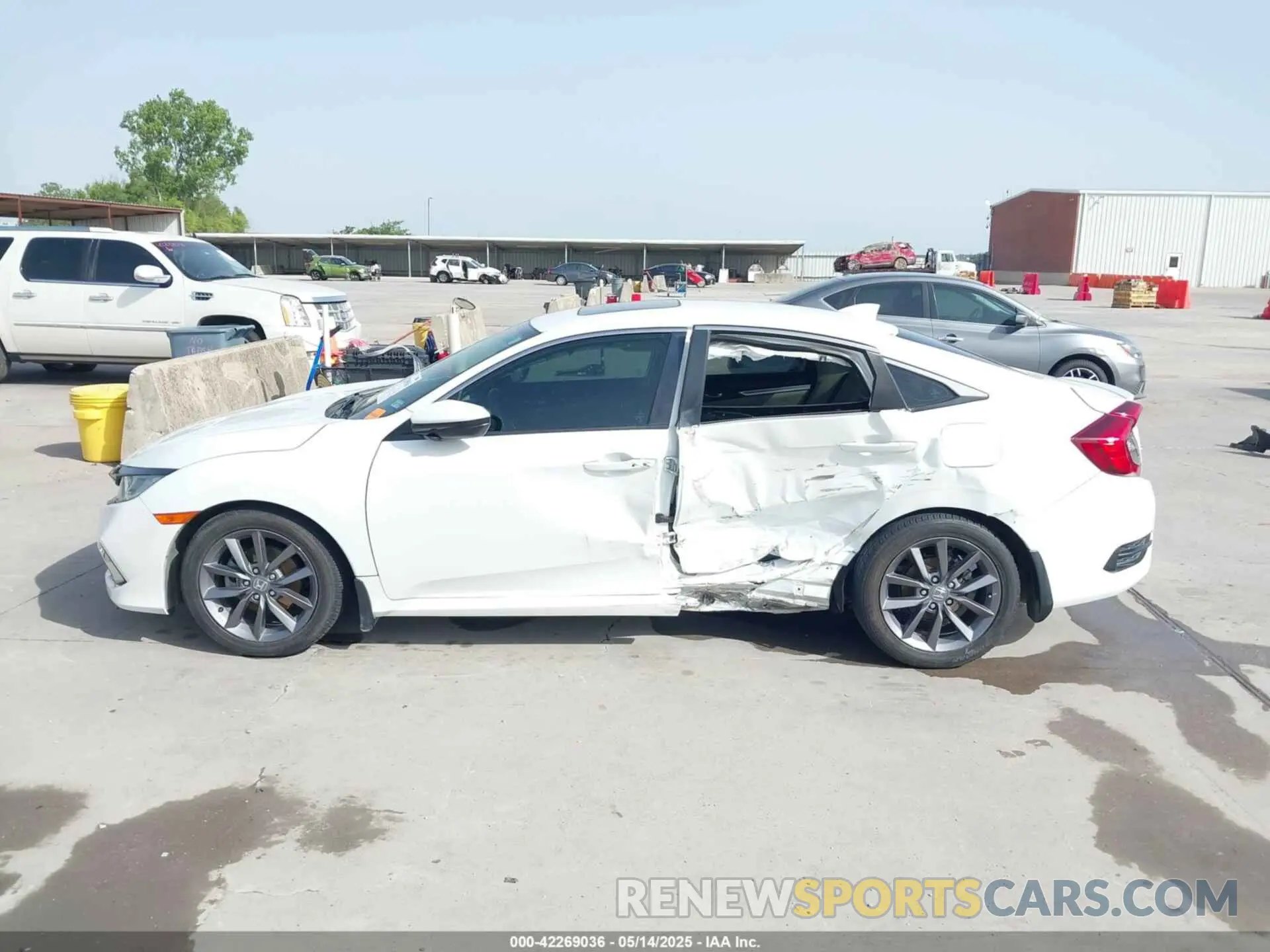 14 Photograph of a damaged car 19XFC1F78KE203952 HONDA CIVIC 2019