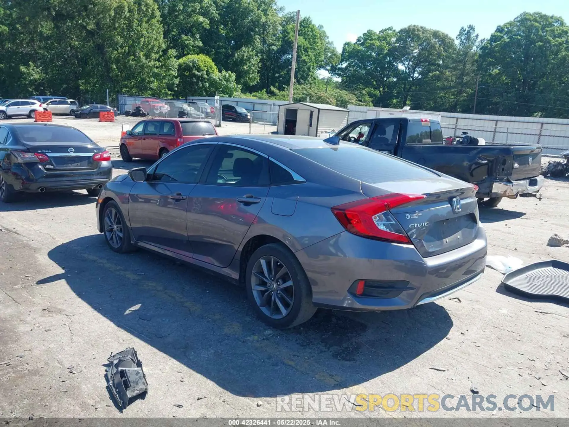 3 Photograph of a damaged car 19XFC1F78KE207502 HONDA CIVIC 2019