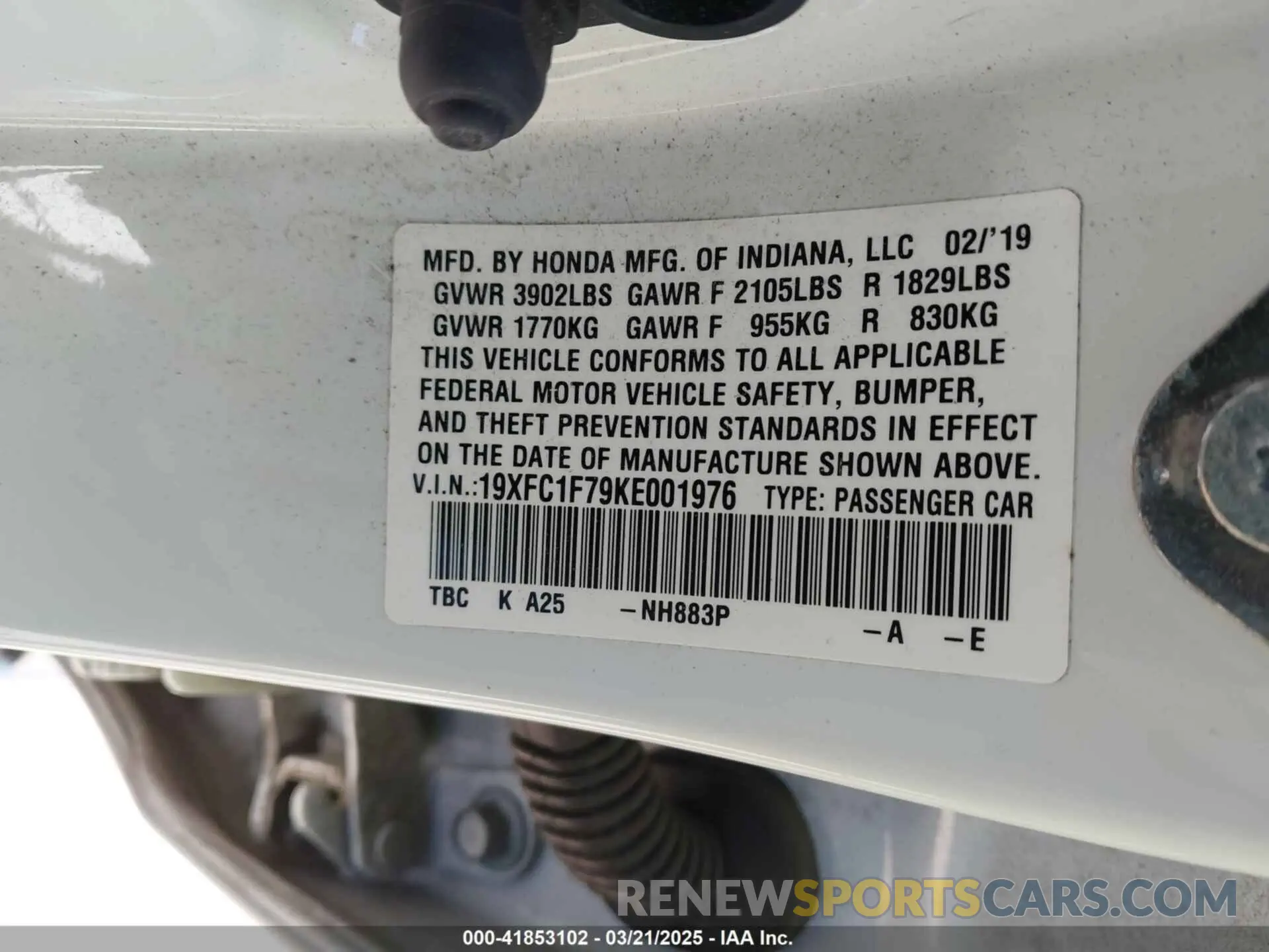 9 Photograph of a damaged car 19XFC1F79KE001976 HONDA CIVIC 2019