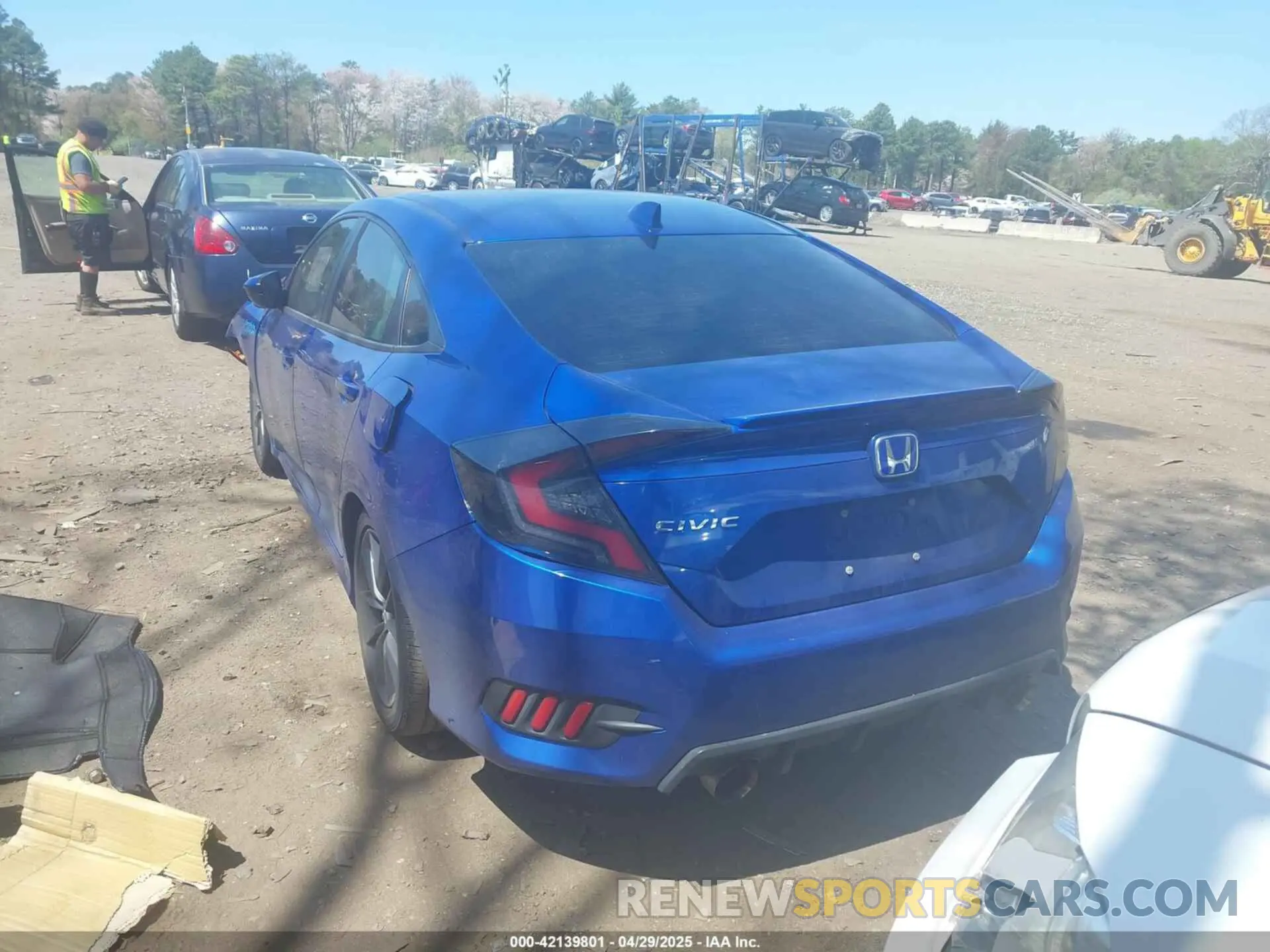 16 Photograph of a damaged car 19XFC1F79KE205273 HONDA CIVIC 2019