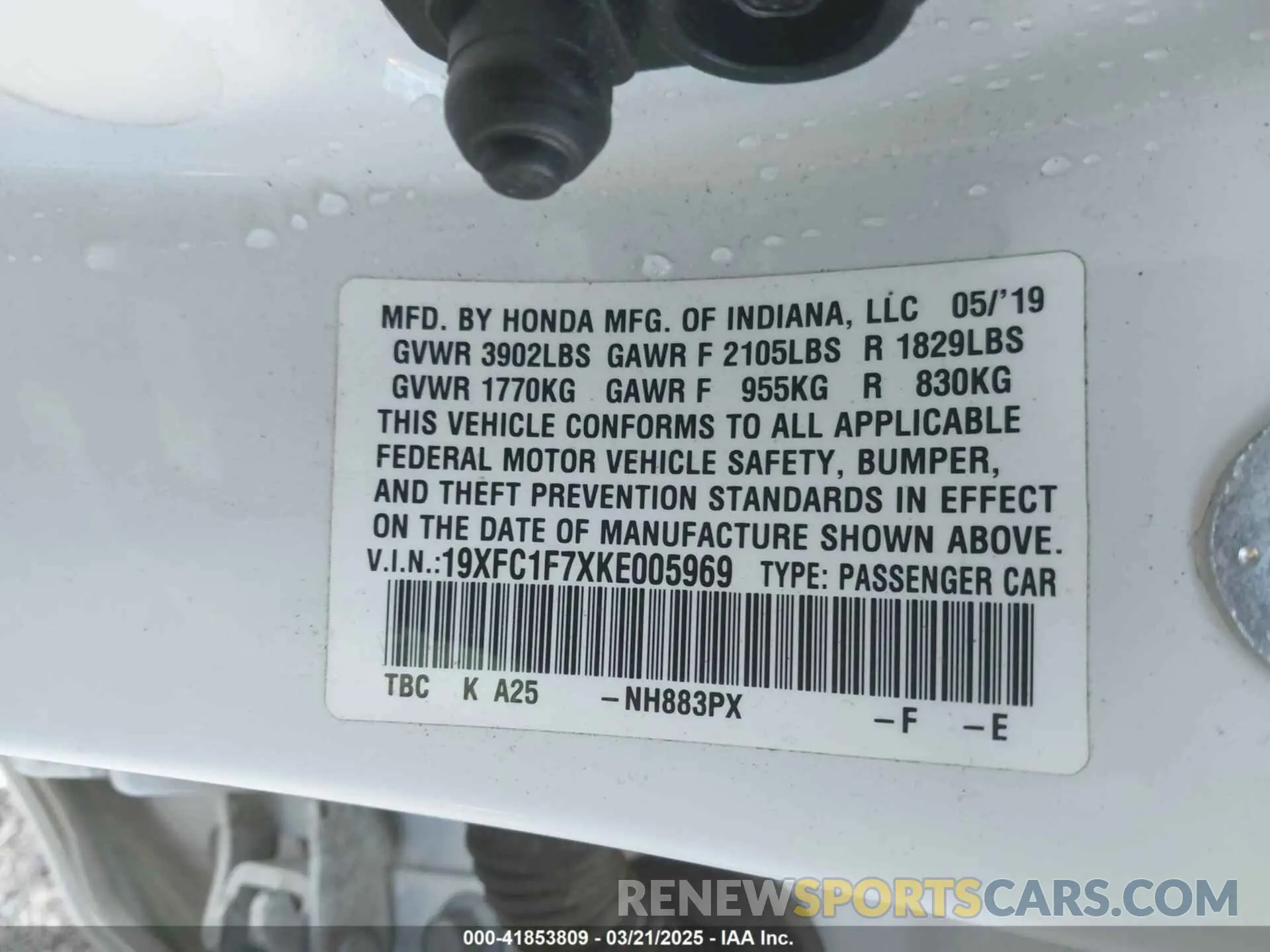 9 Photograph of a damaged car 19XFC1F7XKE005969 HONDA CIVIC 2019