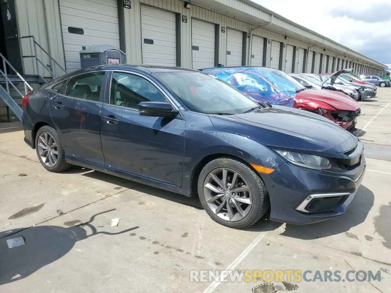 4 Photograph of a damaged car 19XFC1F7XKE009097 HONDA CIVIC 2019