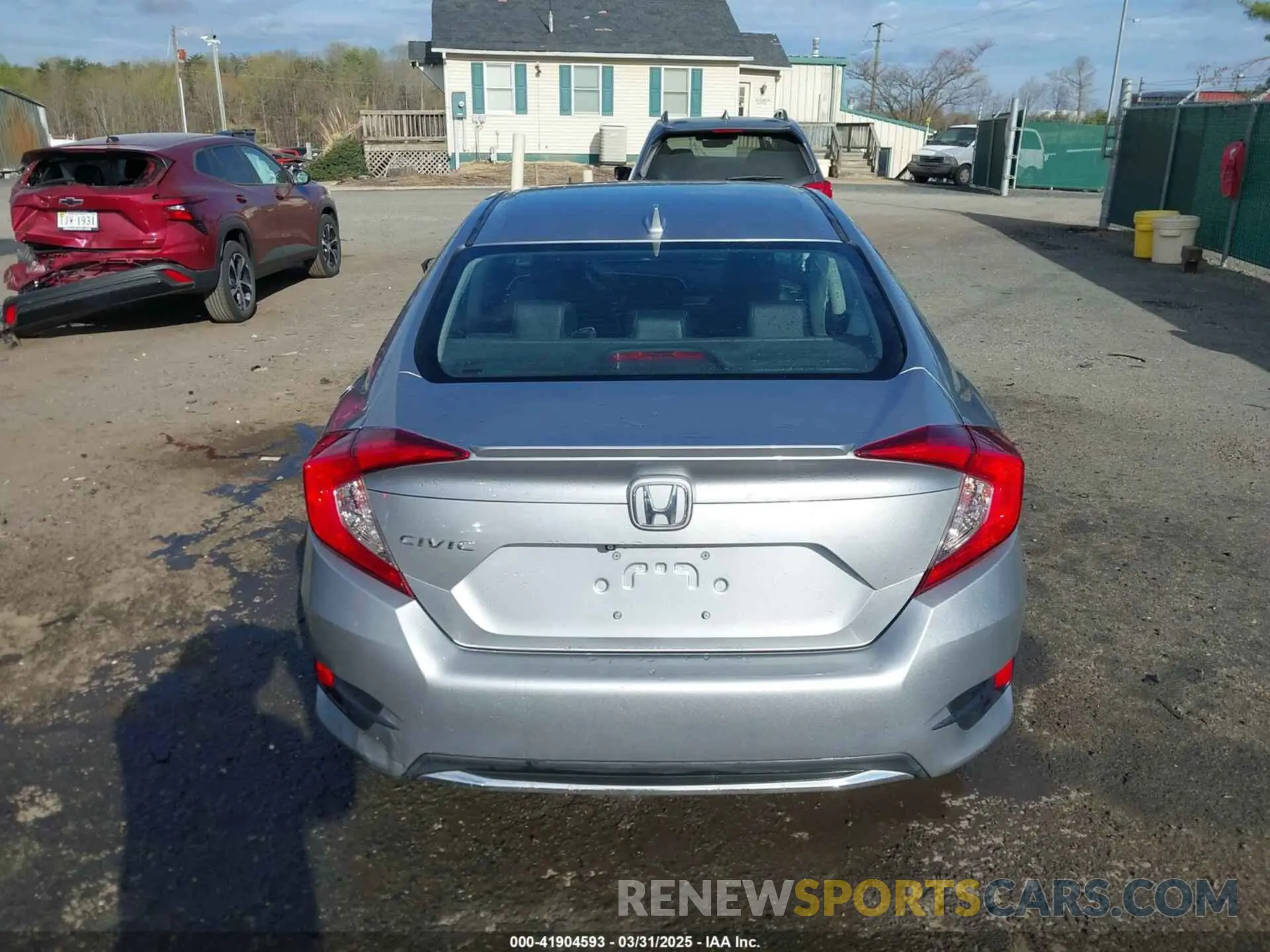 15 Photograph of a damaged car 19XFC1F7XKE010279 HONDA CIVIC 2019