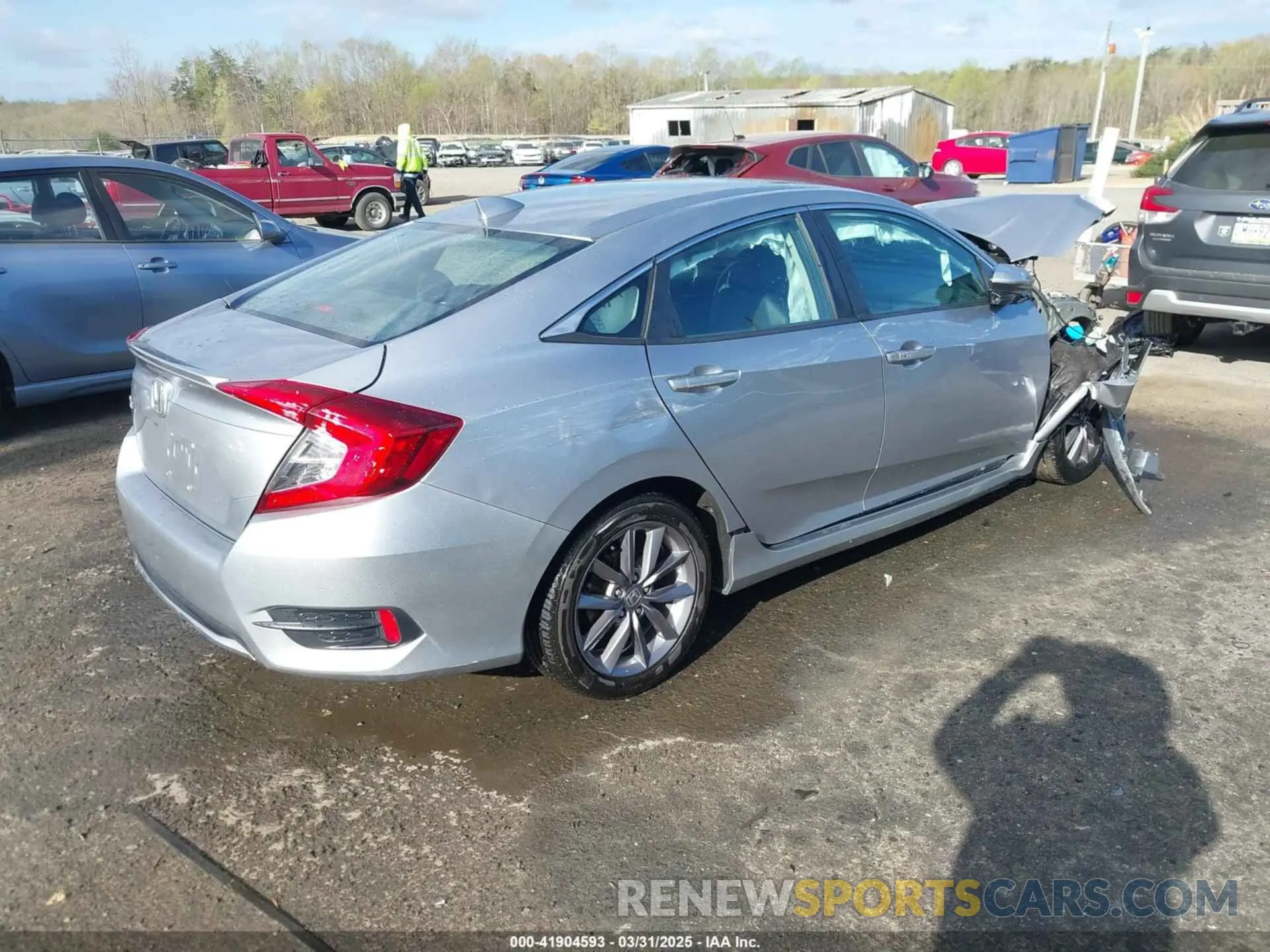 4 Photograph of a damaged car 19XFC1F7XKE010279 HONDA CIVIC 2019