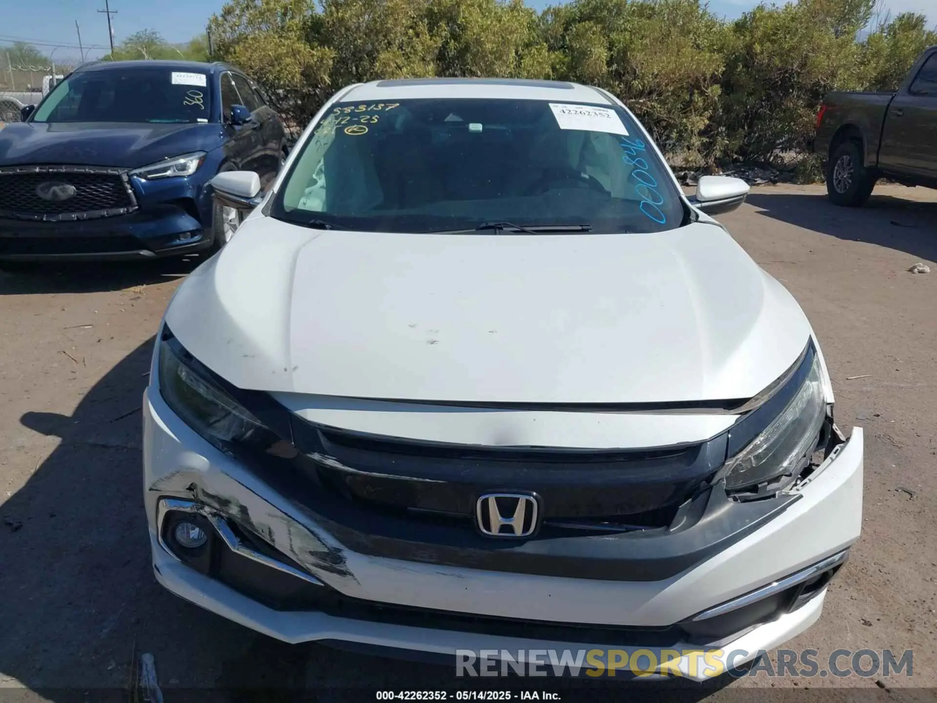 11 Photograph of a damaged car 19XFC1F90KE000846 HONDA CIVIC 2019