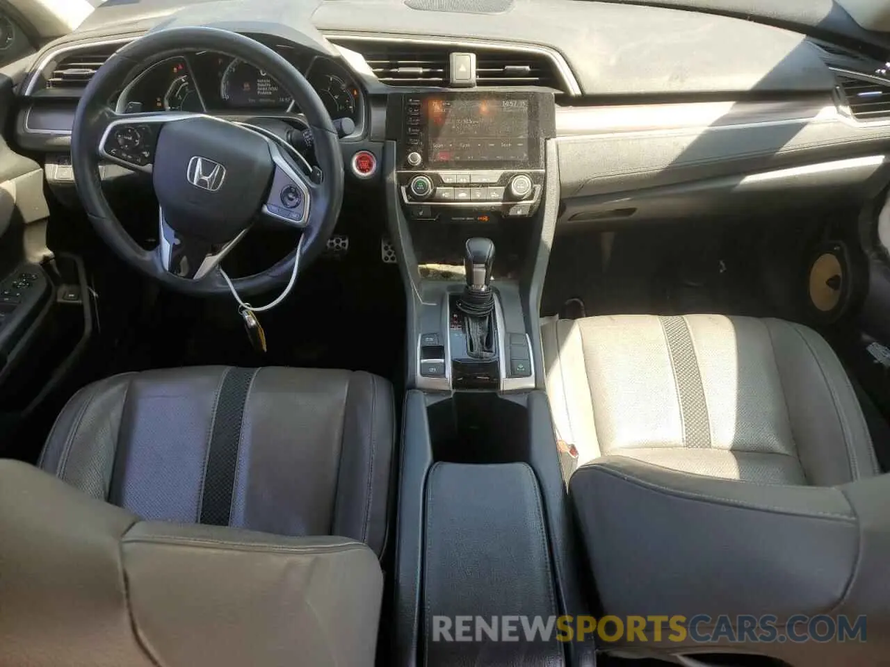 8 Photograph of a damaged car 19XFC1F90KE200772 HONDA CIVIC 2019