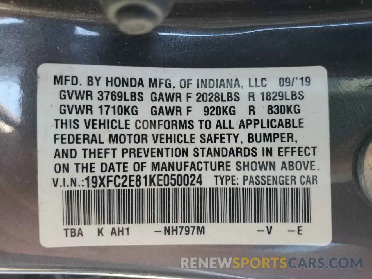 12 Photograph of a damaged car 19XFC2E81KE050024 HONDA CIVIC 2019