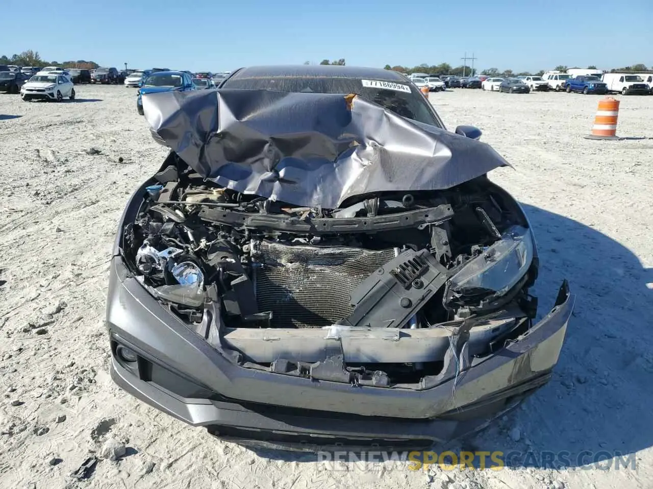 5 Photograph of a damaged car 19XFC2E81KE050024 HONDA CIVIC 2019