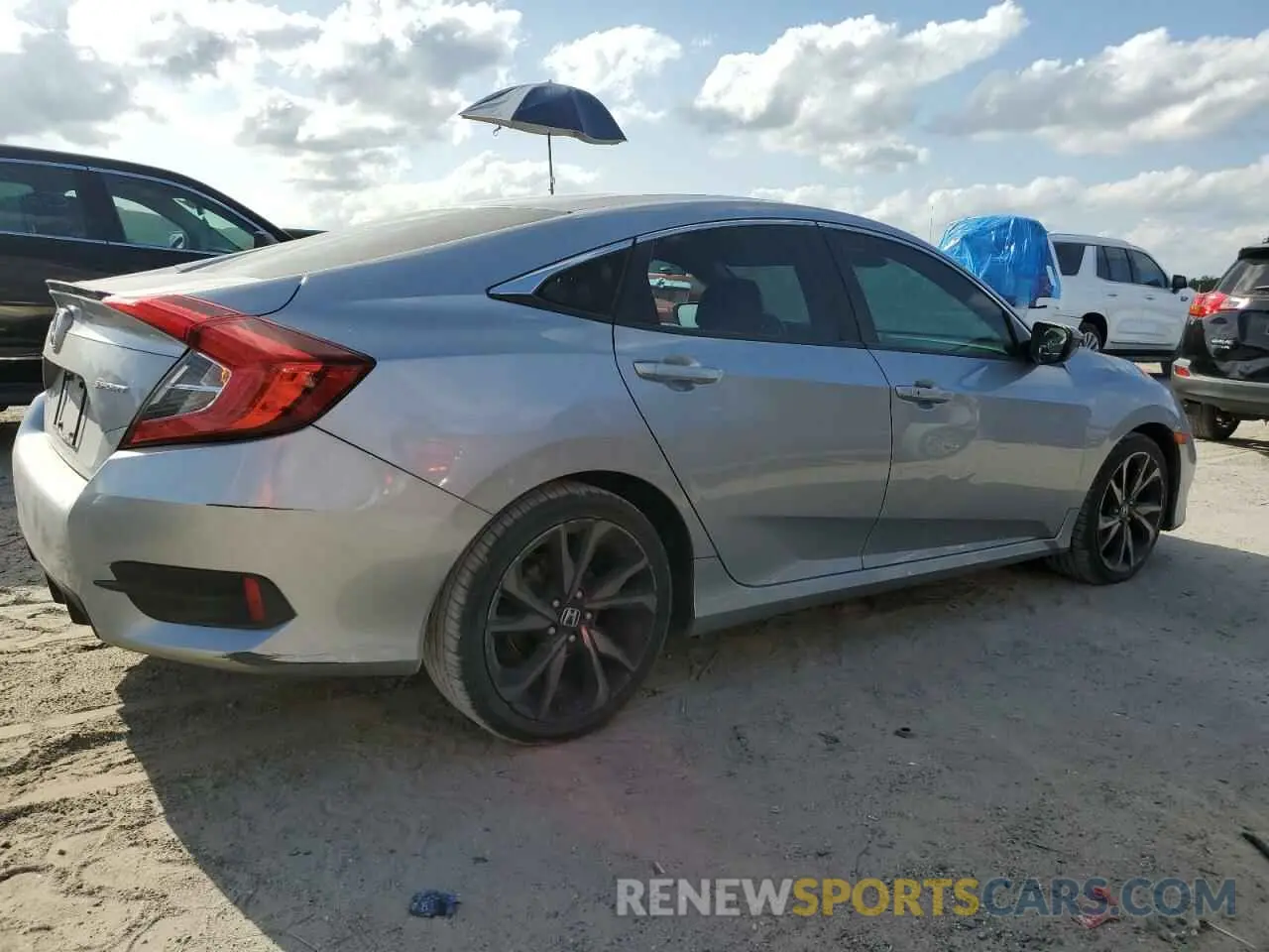 3 Photograph of a damaged car 19XFC2E82KE010695 HONDA CIVIC 2019
