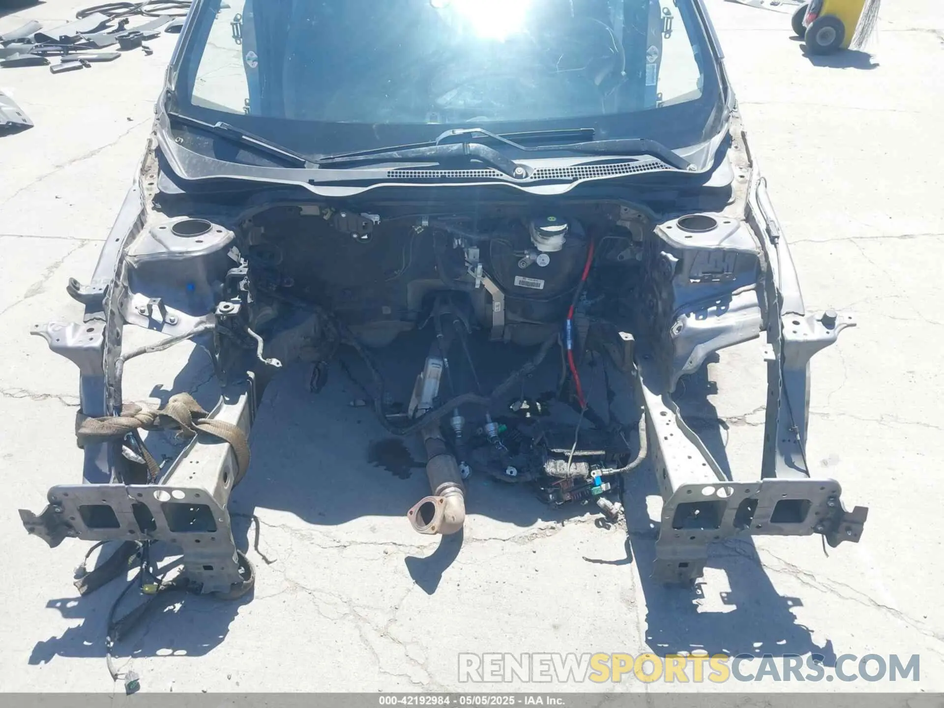 6 Photograph of a damaged car 19XFC2E87KE011891 HONDA CIVIC 2019