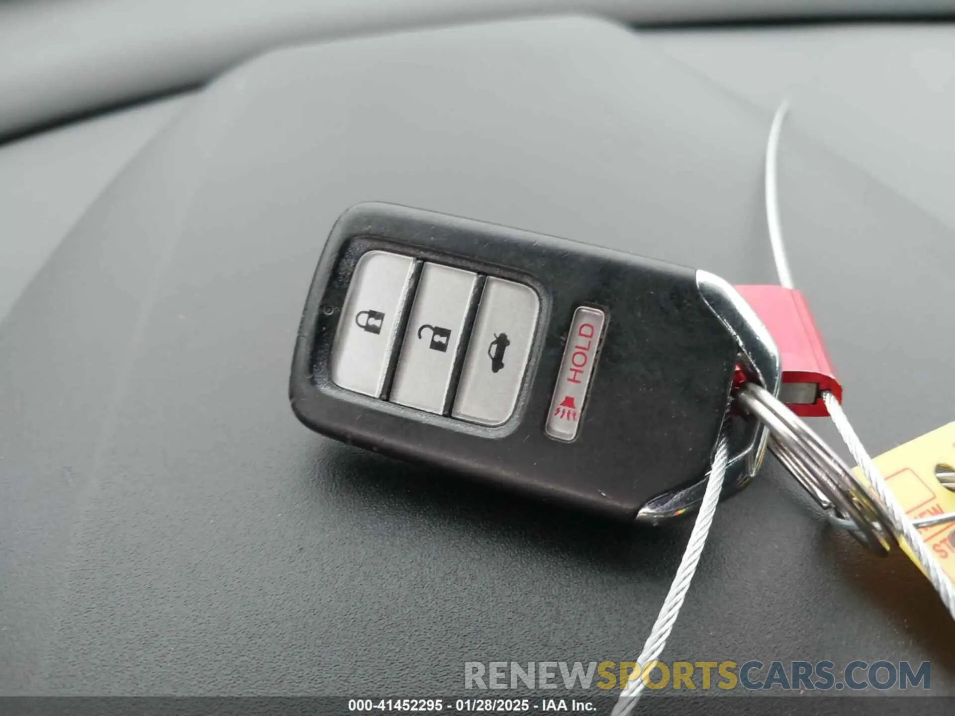 11 Photograph of a damaged car 19XFC2E87KE021501 HONDA CIVIC 2019