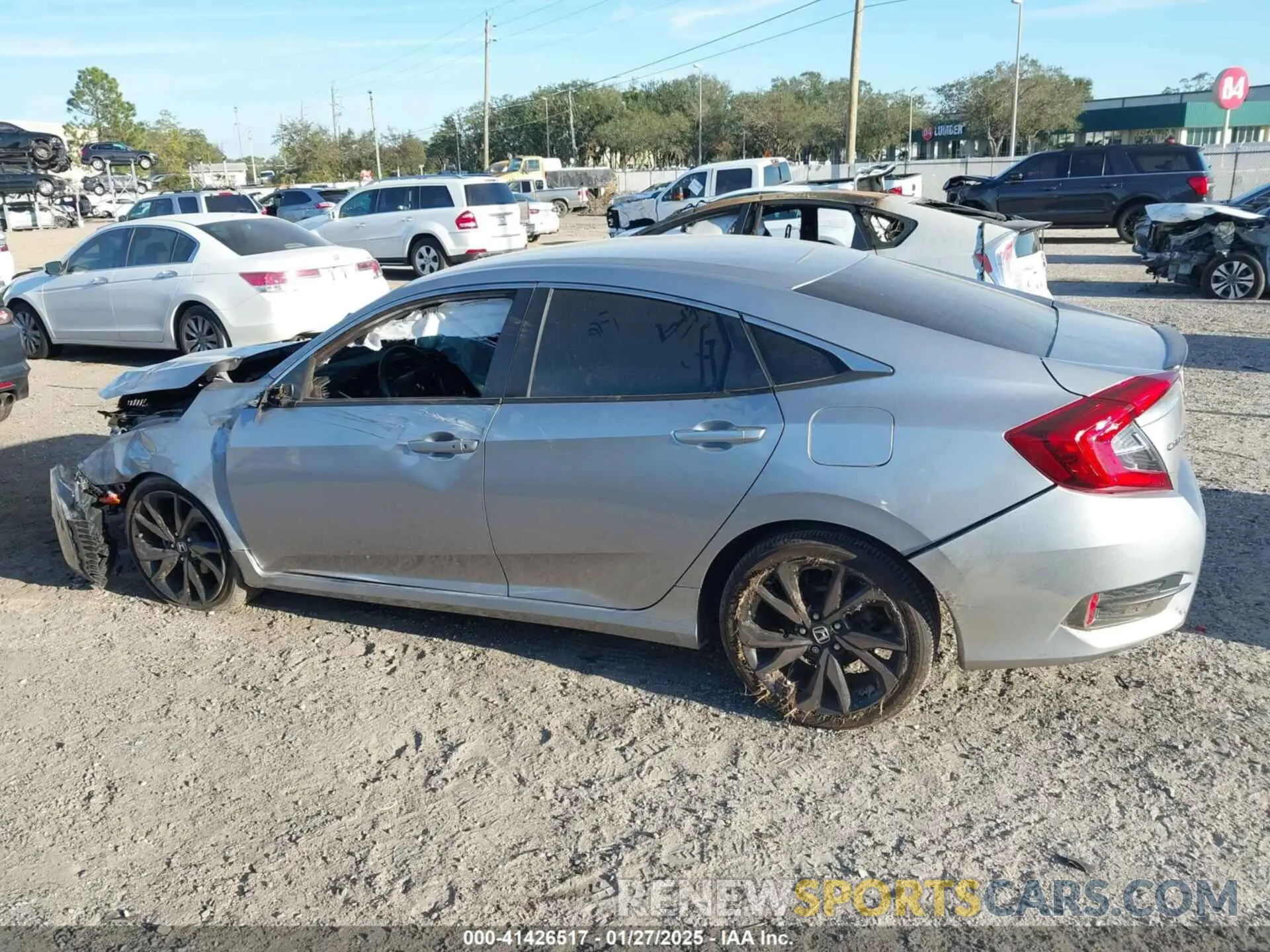 14 Photograph of a damaged car 19XFC2E8XKE015384 HONDA CIVIC 2019