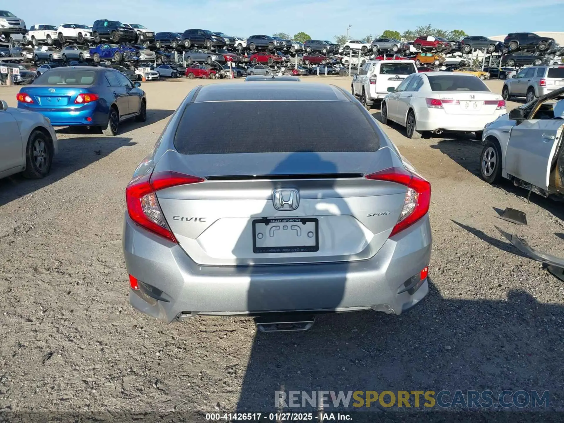 16 Photograph of a damaged car 19XFC2E8XKE015384 HONDA CIVIC 2019