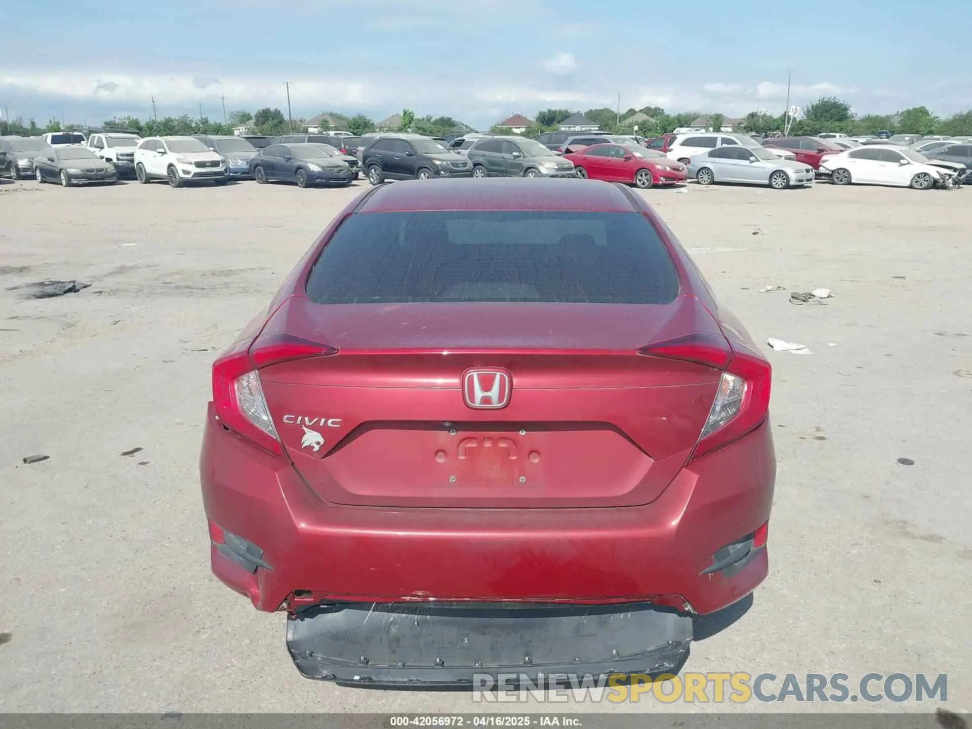 16 Photograph of a damaged car 19XFC2F60KE004665 HONDA CIVIC 2019