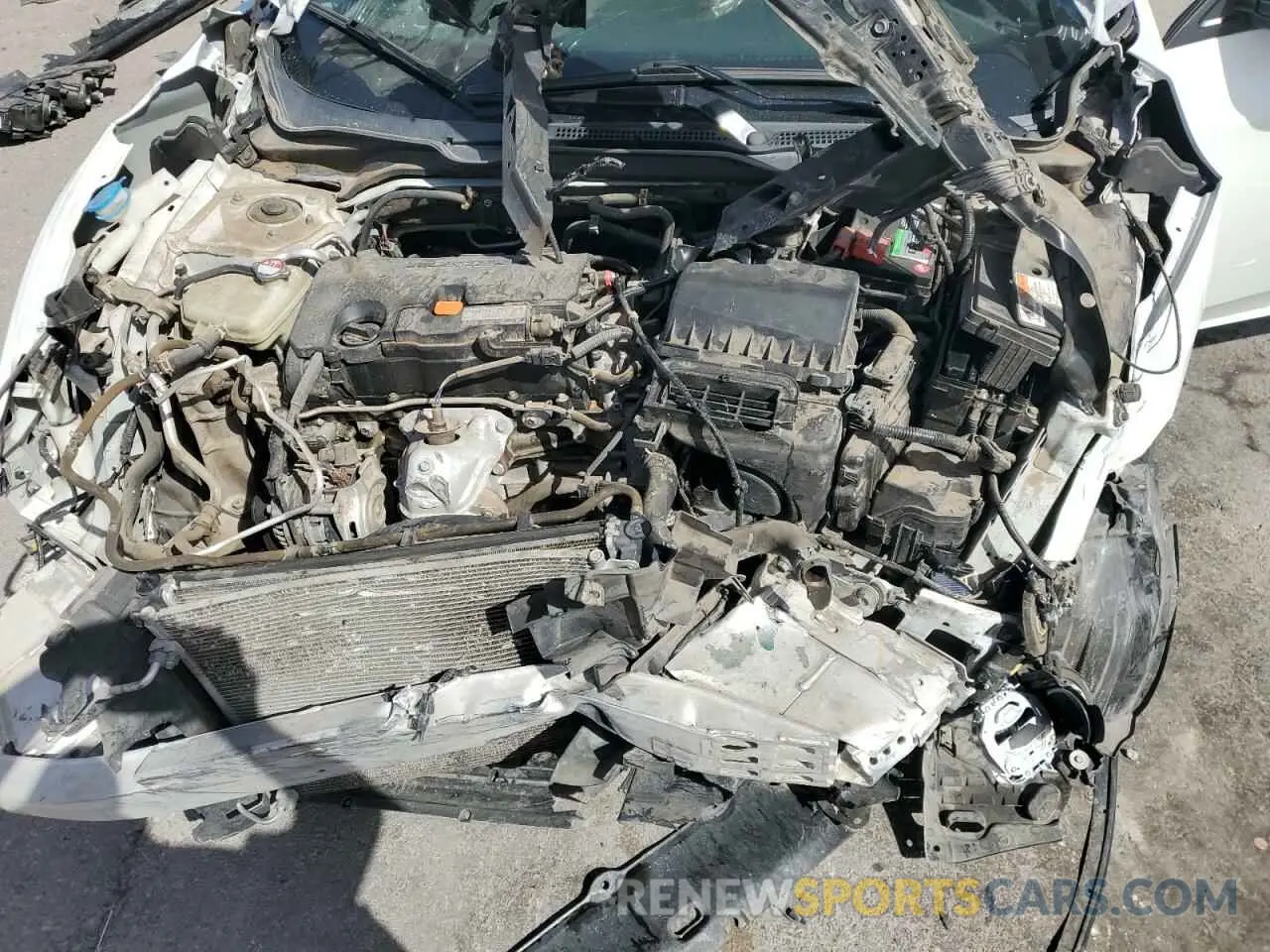 13 Photograph of a damaged car 19XFC2F60KE008439 HONDA CIVIC 2019