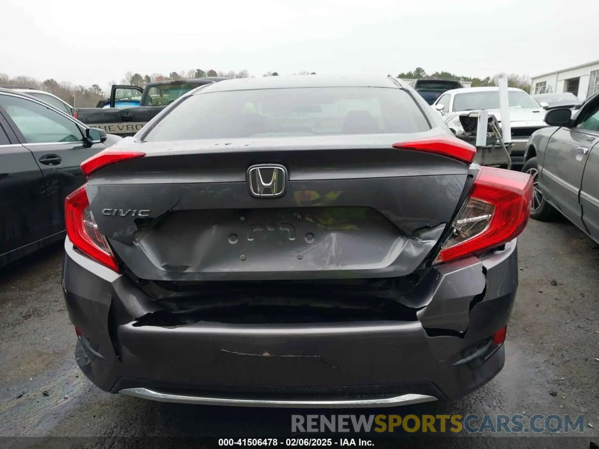 16 Photograph of a damaged car 19XFC2F60KE027475 HONDA CIVIC 2019