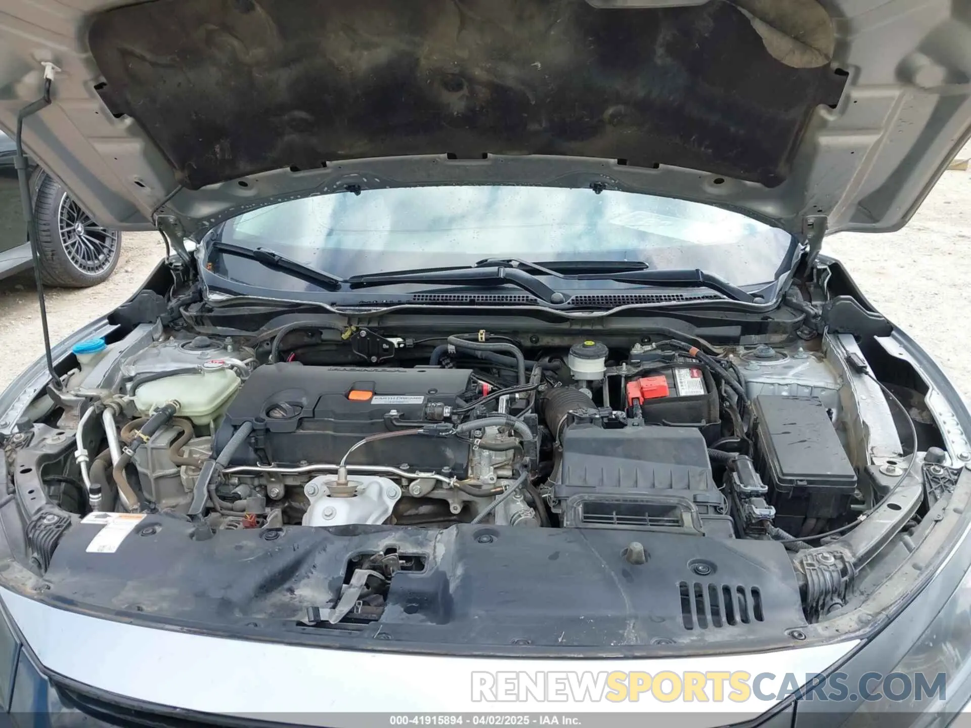 10 Photograph of a damaged car 19XFC2F60KE043806 HONDA CIVIC 2019