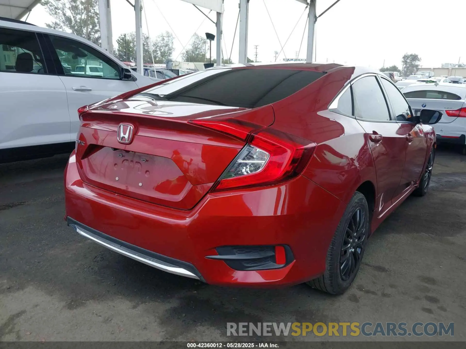 4 Photograph of a damaged car 19XFC2F60KE200234 HONDA CIVIC 2019