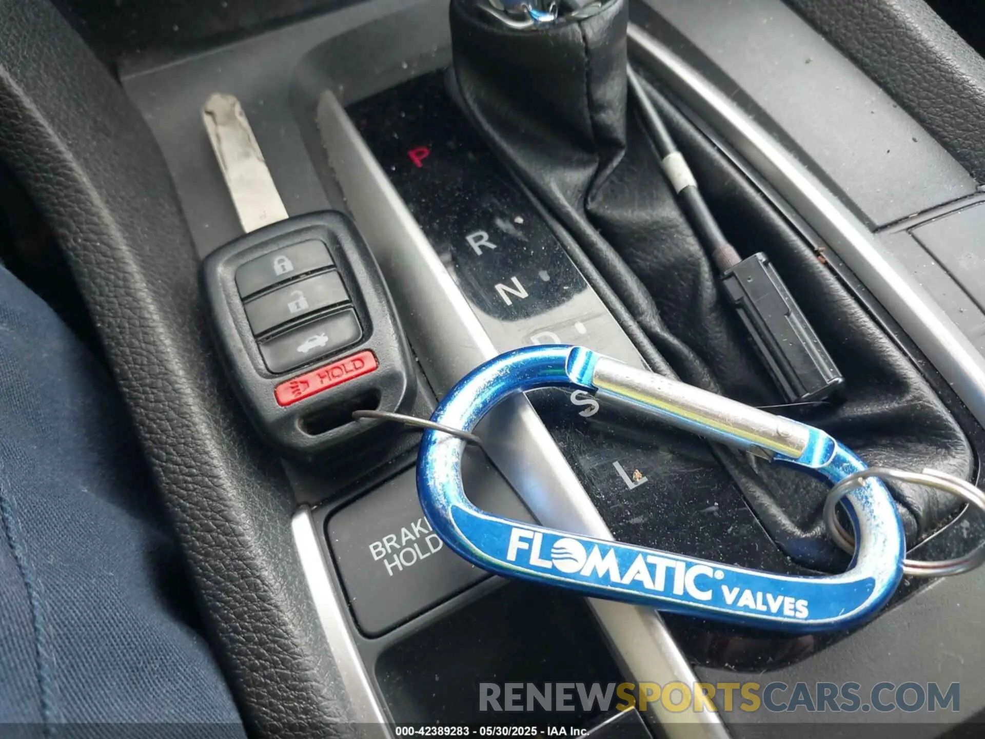 11 Photograph of a damaged car 19XFC2F60KE206034 HONDA CIVIC 2019