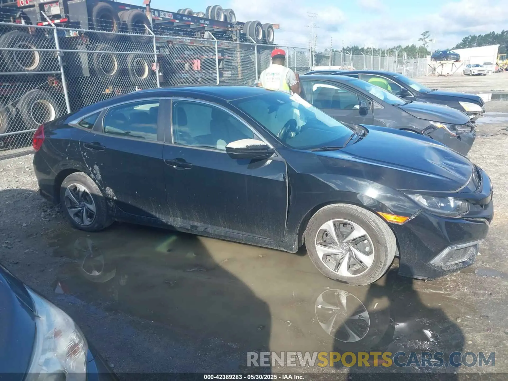 13 Photograph of a damaged car 19XFC2F60KE206034 HONDA CIVIC 2019
