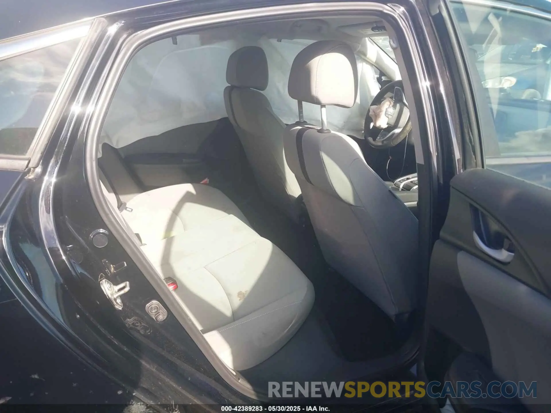 8 Photograph of a damaged car 19XFC2F60KE206034 HONDA CIVIC 2019