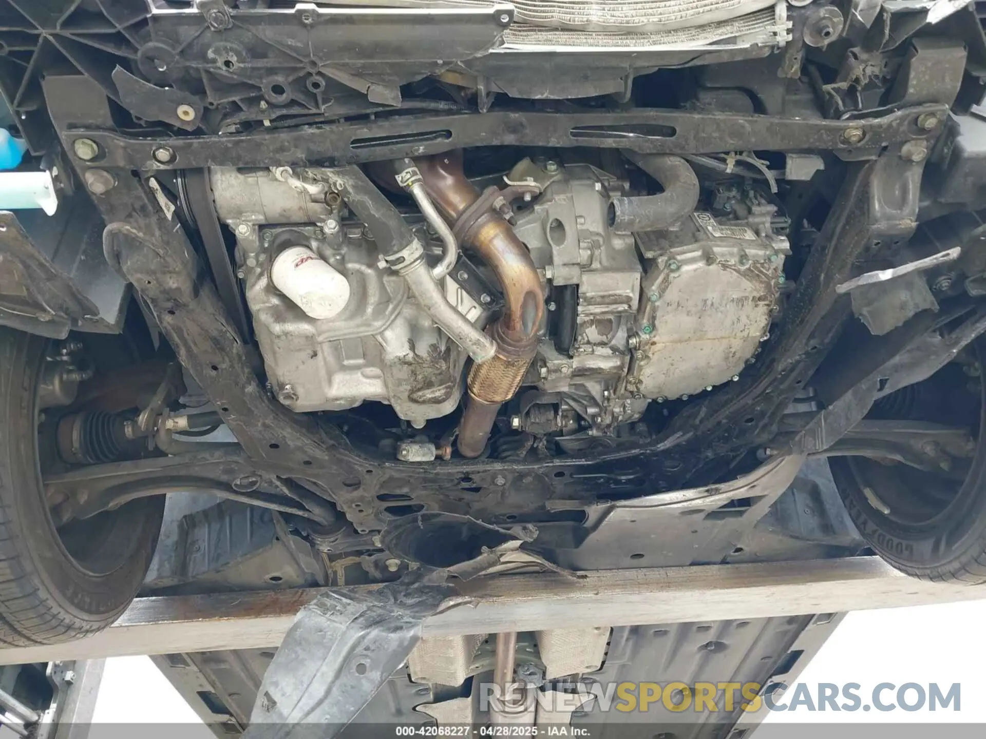 18 Photograph of a damaged car 19XFC2F60KE206499 HONDA CIVIC 2019