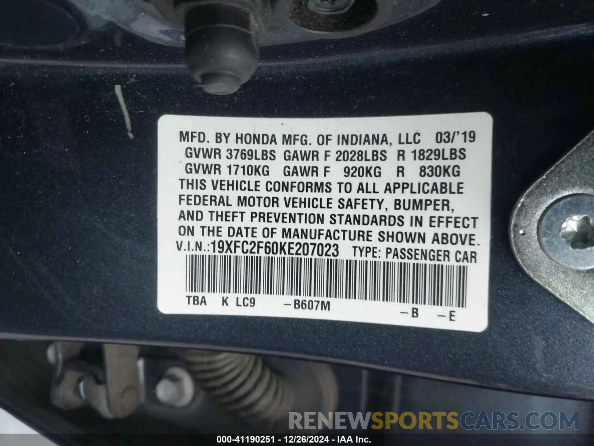 9 Photograph of a damaged car 19XFC2F60KE207023 HONDA CIVIC 2019
