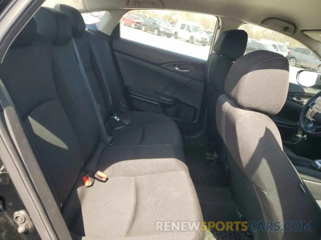 11 Photograph of a damaged car 19XFC2F61KE011429 HONDA CIVIC 2019