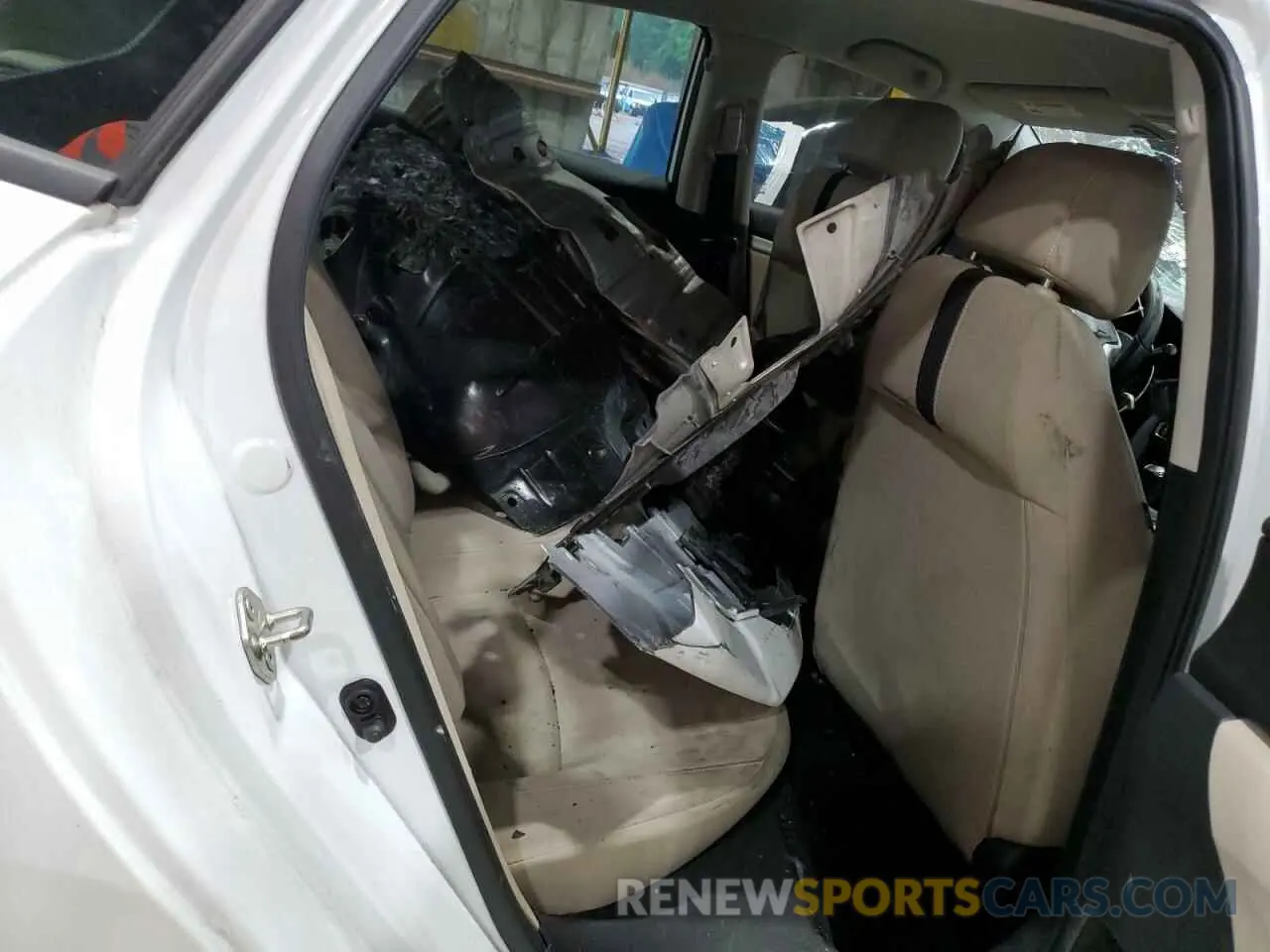 10 Photograph of a damaged car 19XFC2F61KE012371 HONDA CIVIC 2019