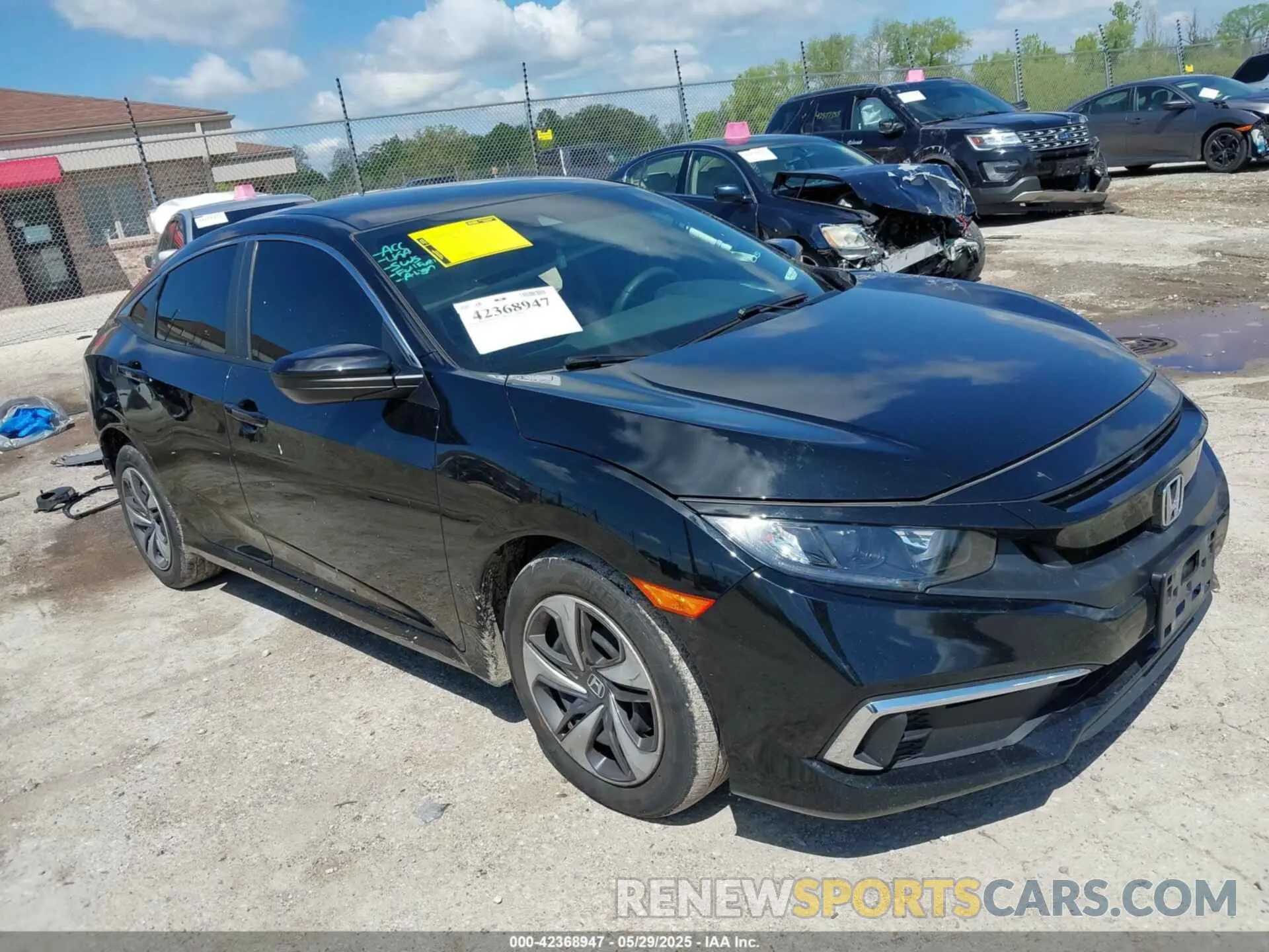 1 Photograph of a damaged car 19XFC2F61KE017134 HONDA CIVIC 2019