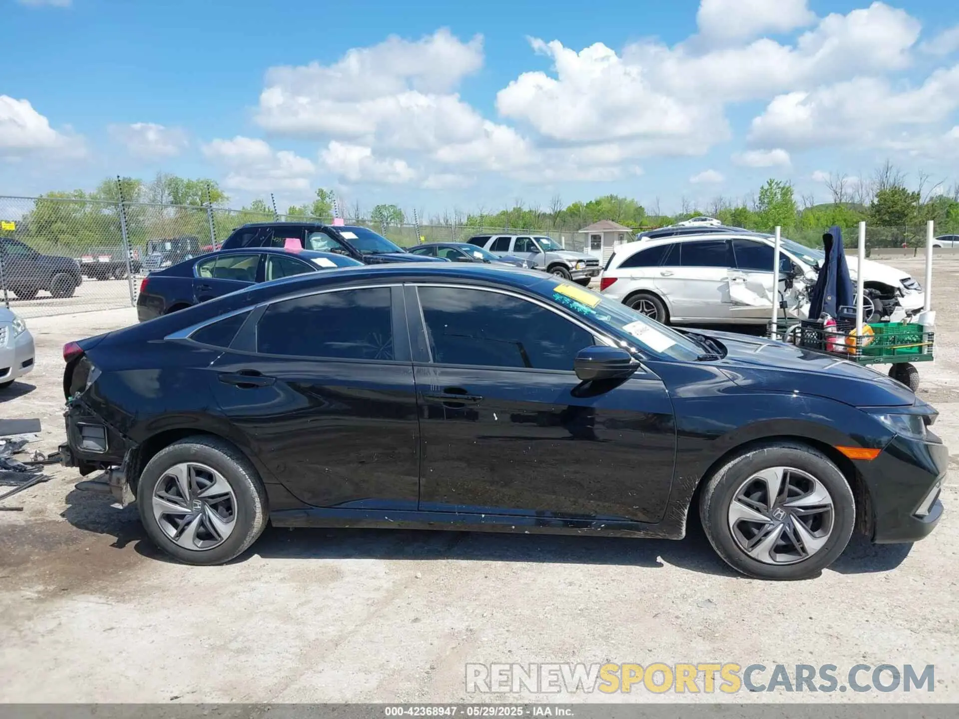 14 Photograph of a damaged car 19XFC2F61KE017134 HONDA CIVIC 2019